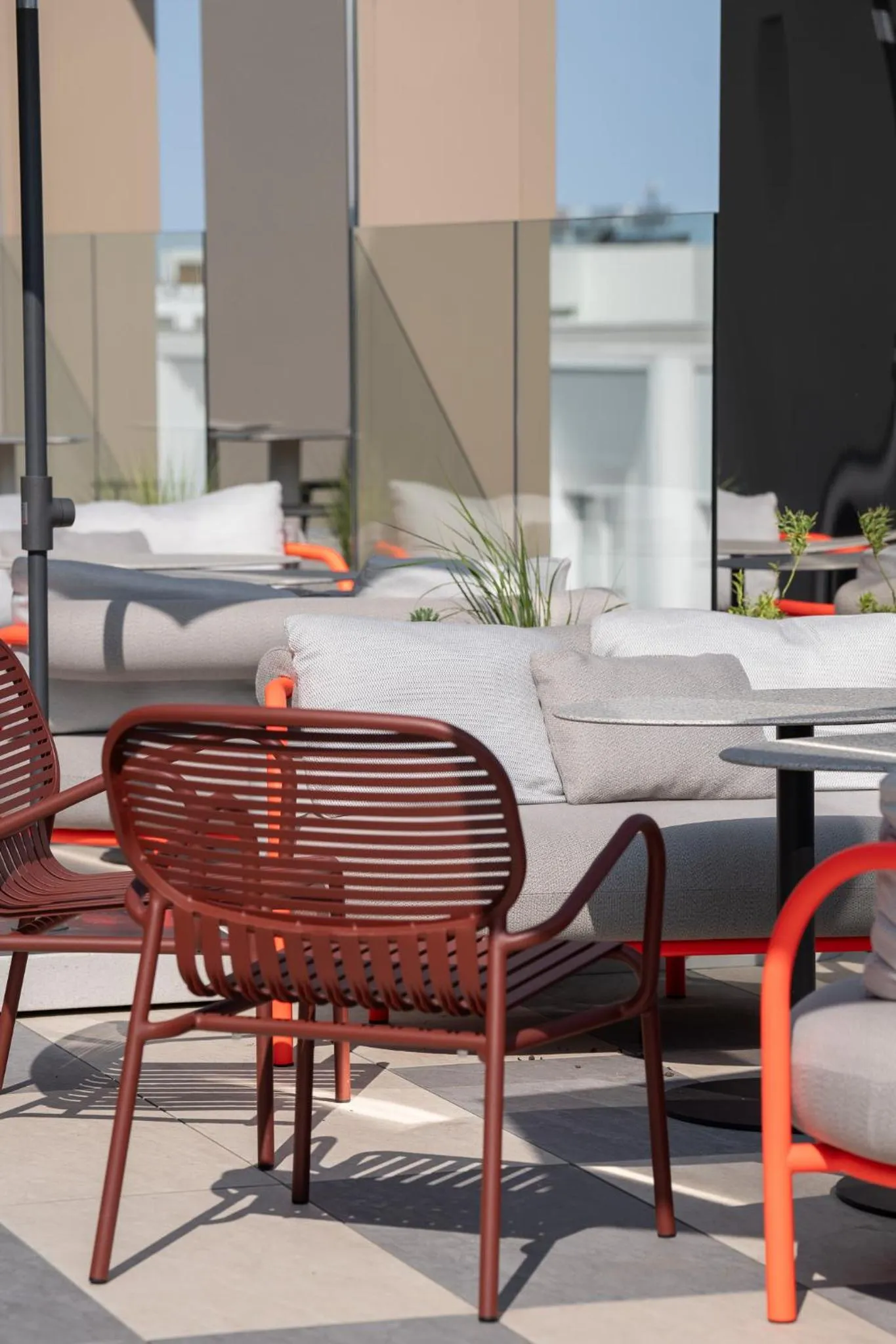 Lounge or bar in Radisson Hotel Reims