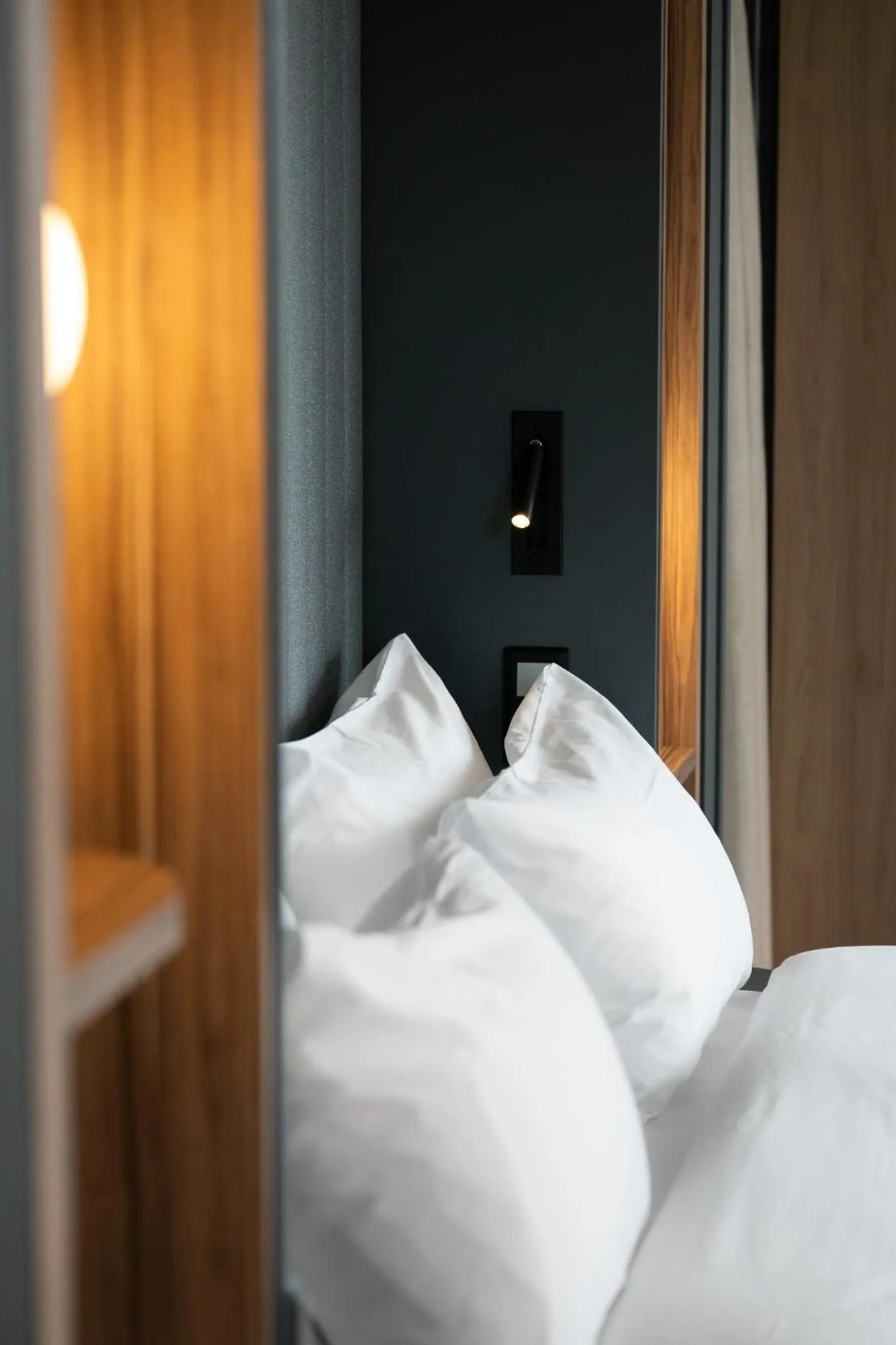 Bedroom, Bed in Radisson Hotel Reims