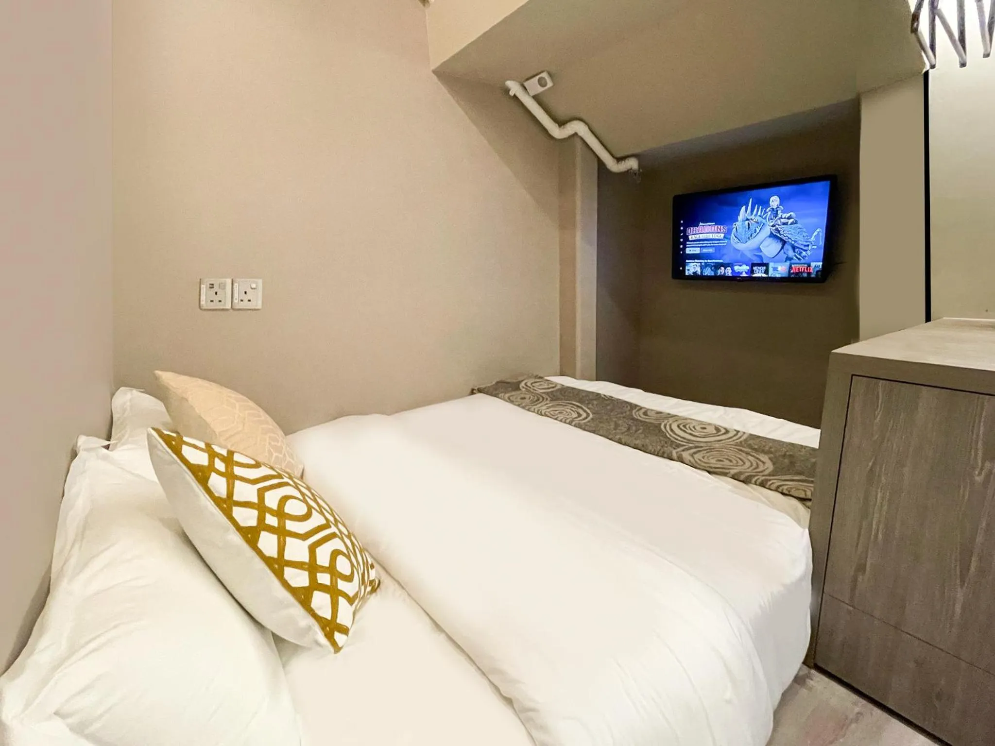 Bed in ST Signature Jalan Besar