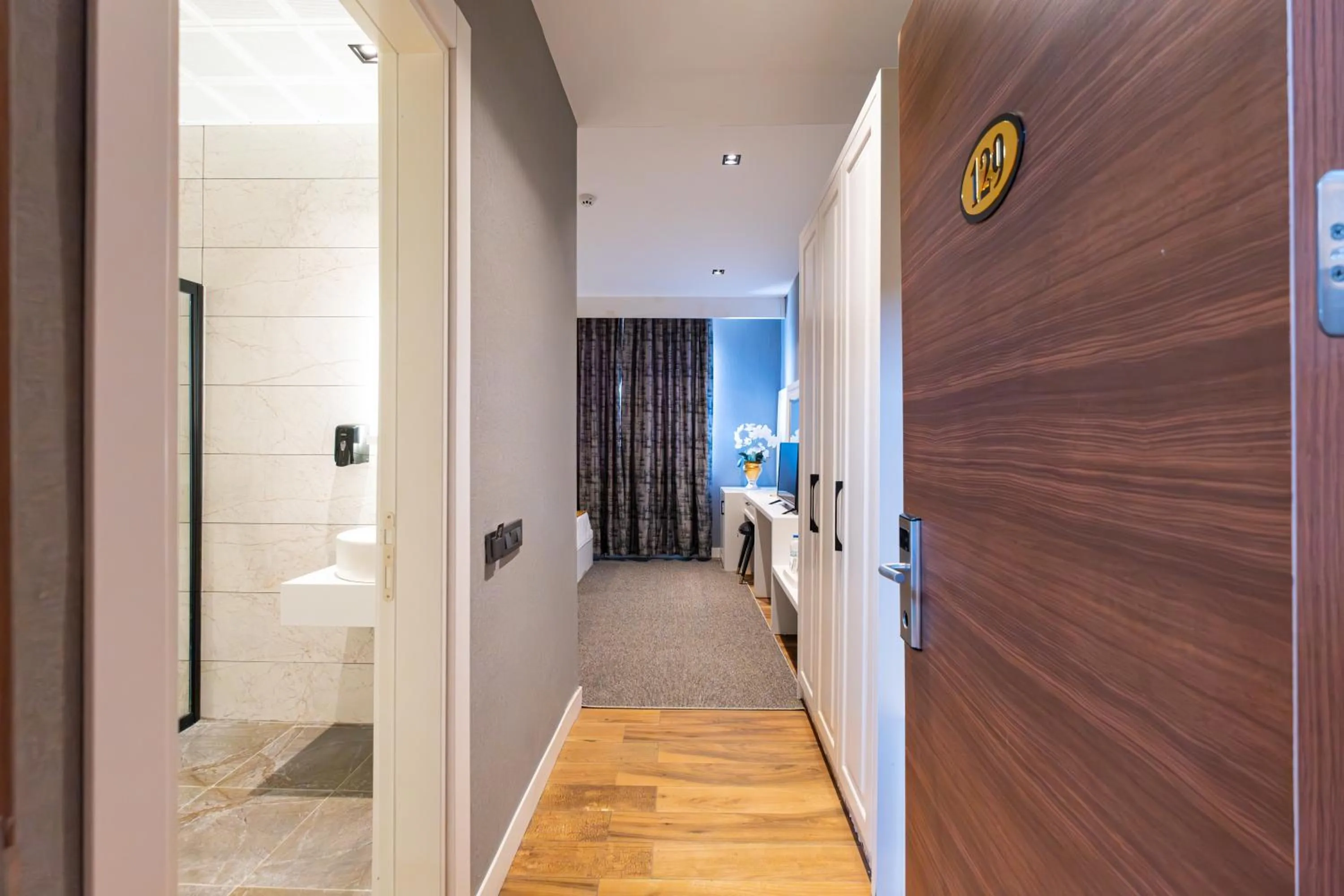 Bedroom in Hipodrom Hotel