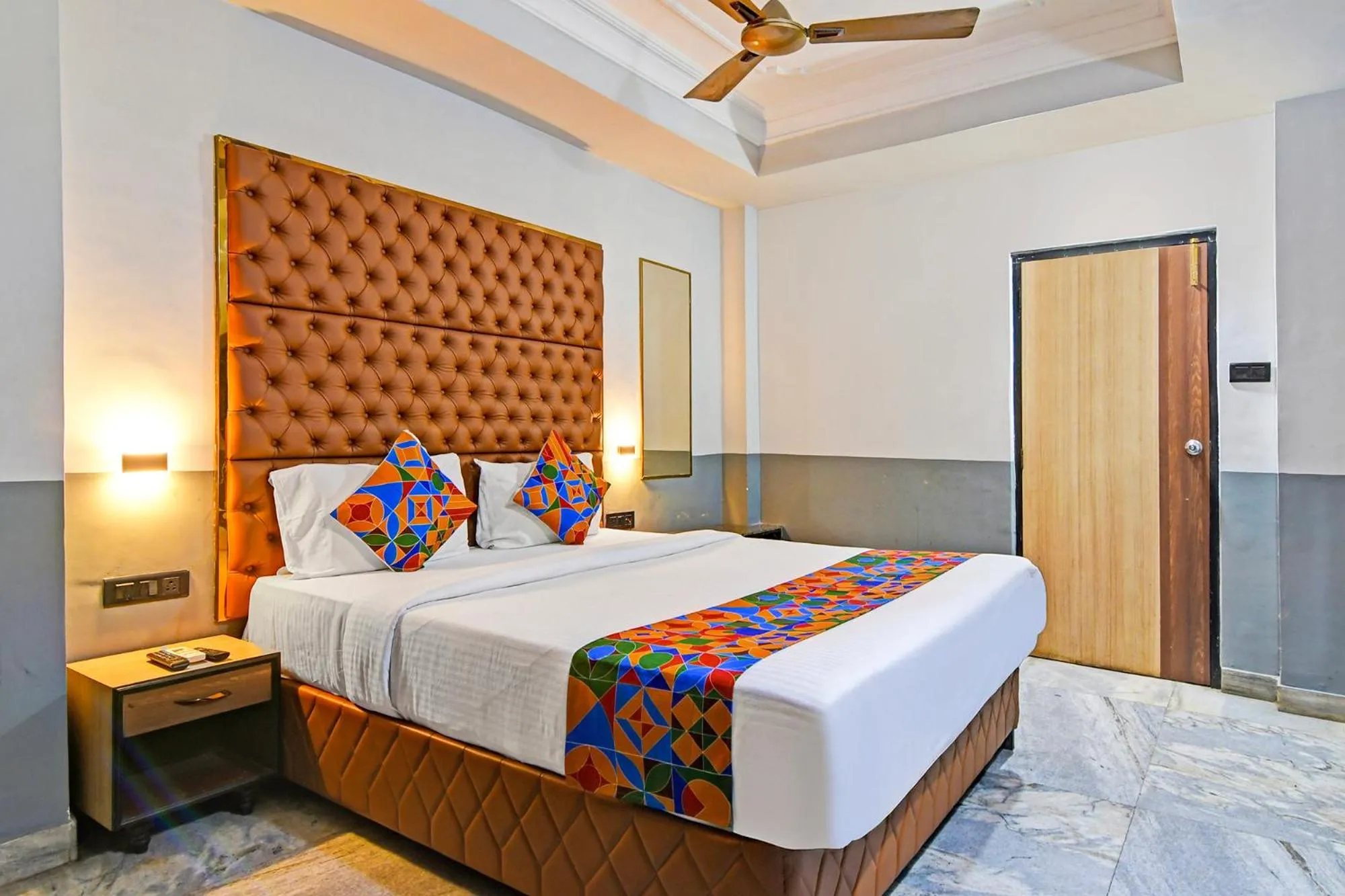 Bed in FabHotel Gulshan International - Nr Peter Cat Park Street