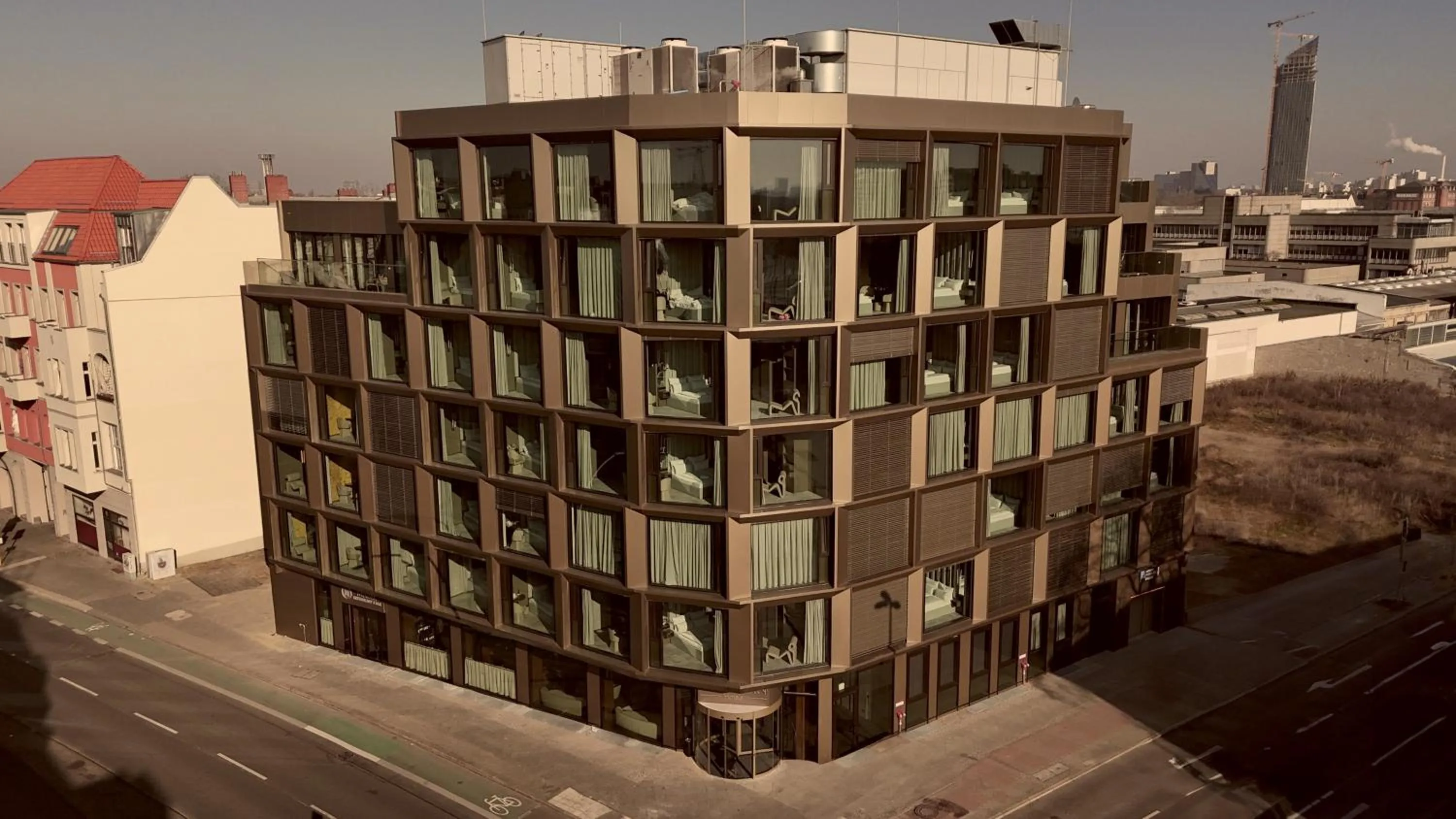 Property building in Bellman Hotel