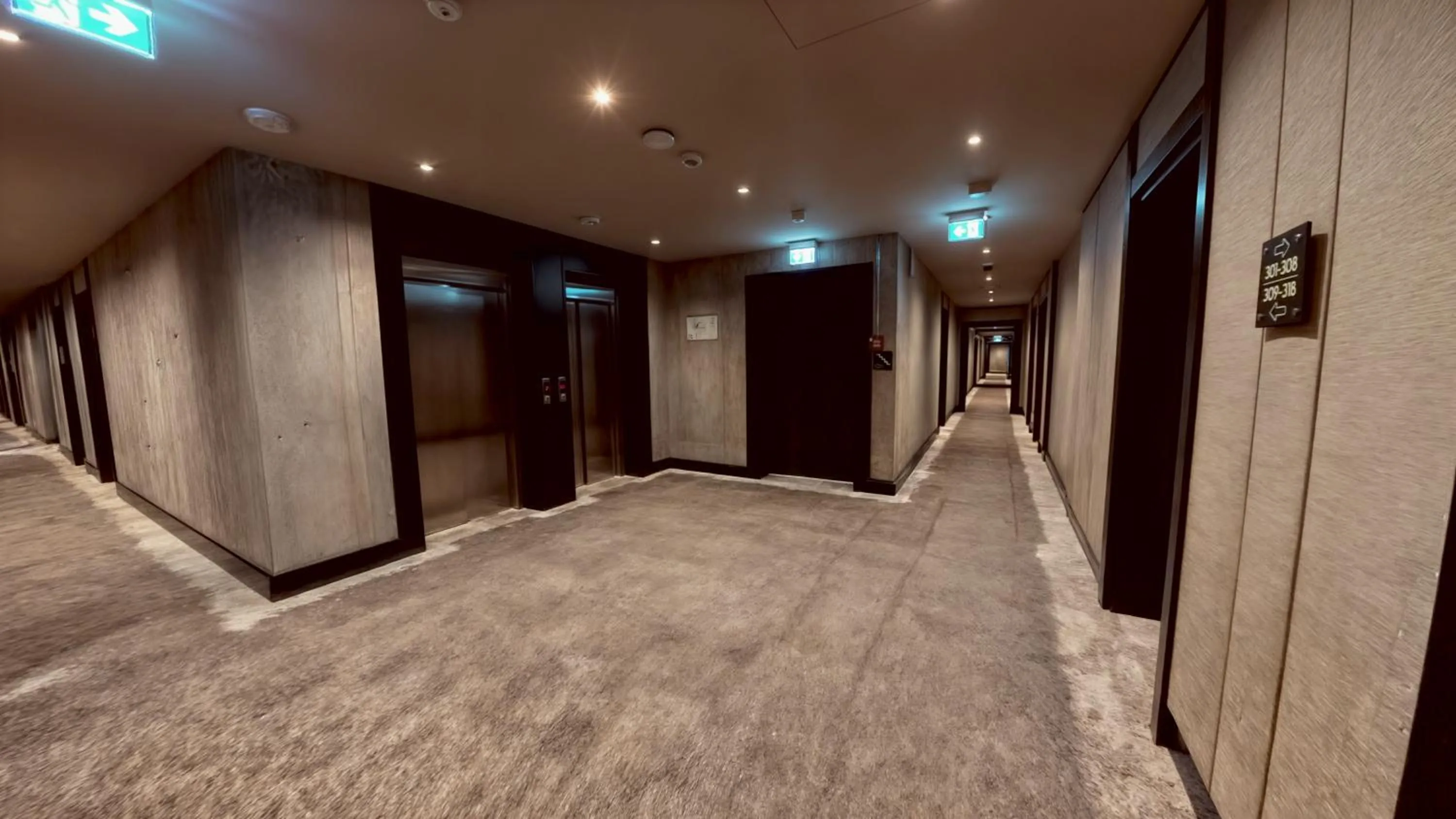 elevator in Bellman Hotel