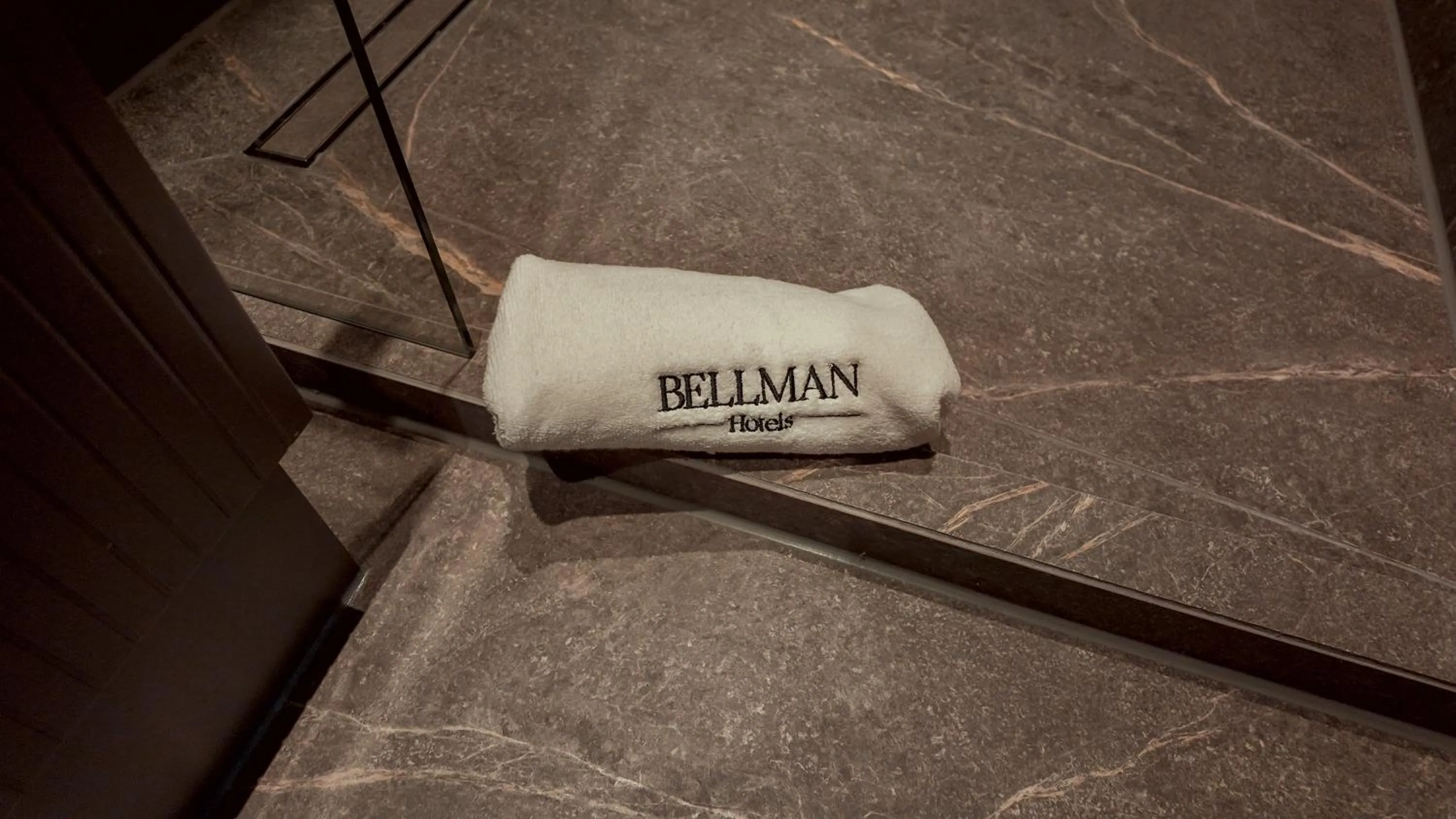 towels in Bellman Hotel