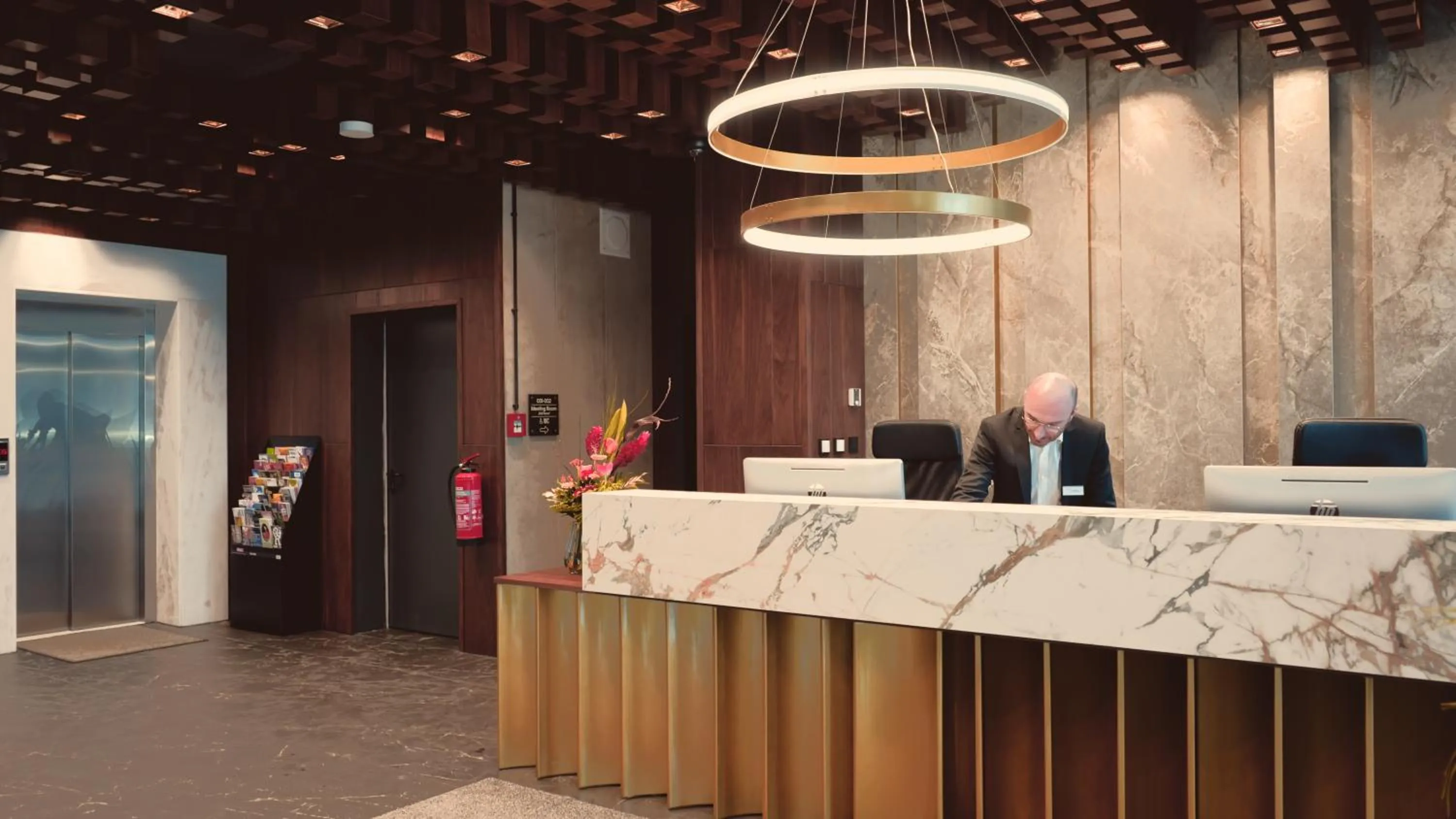 Lobby or reception in Bellman Hotel