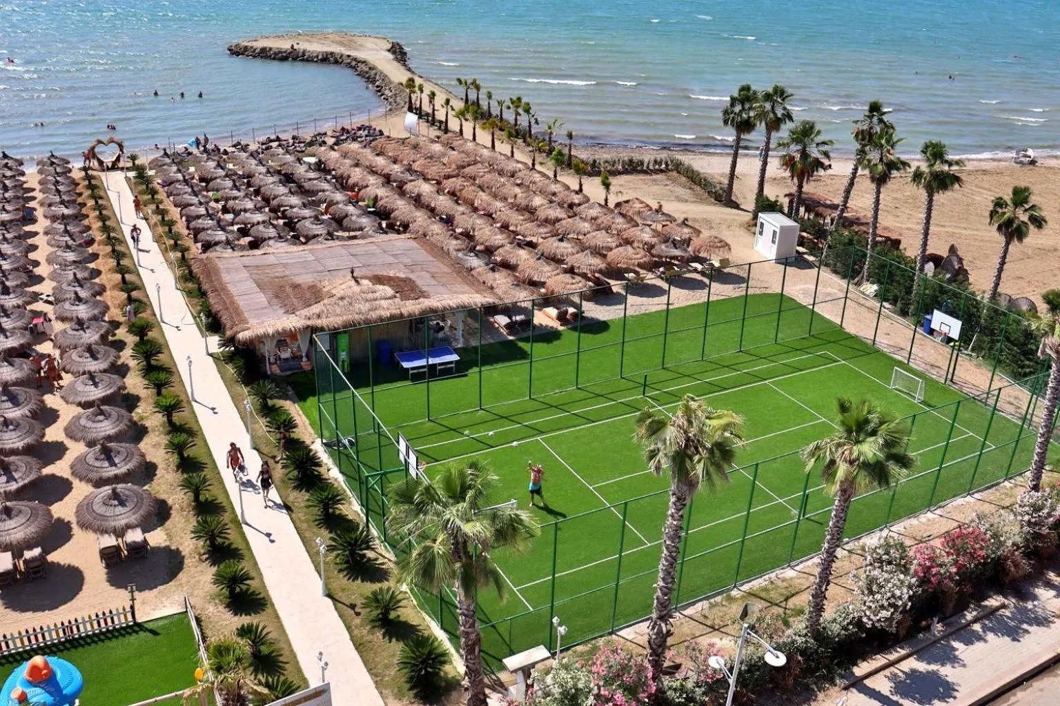 Beach in Hotel Amelia Mare