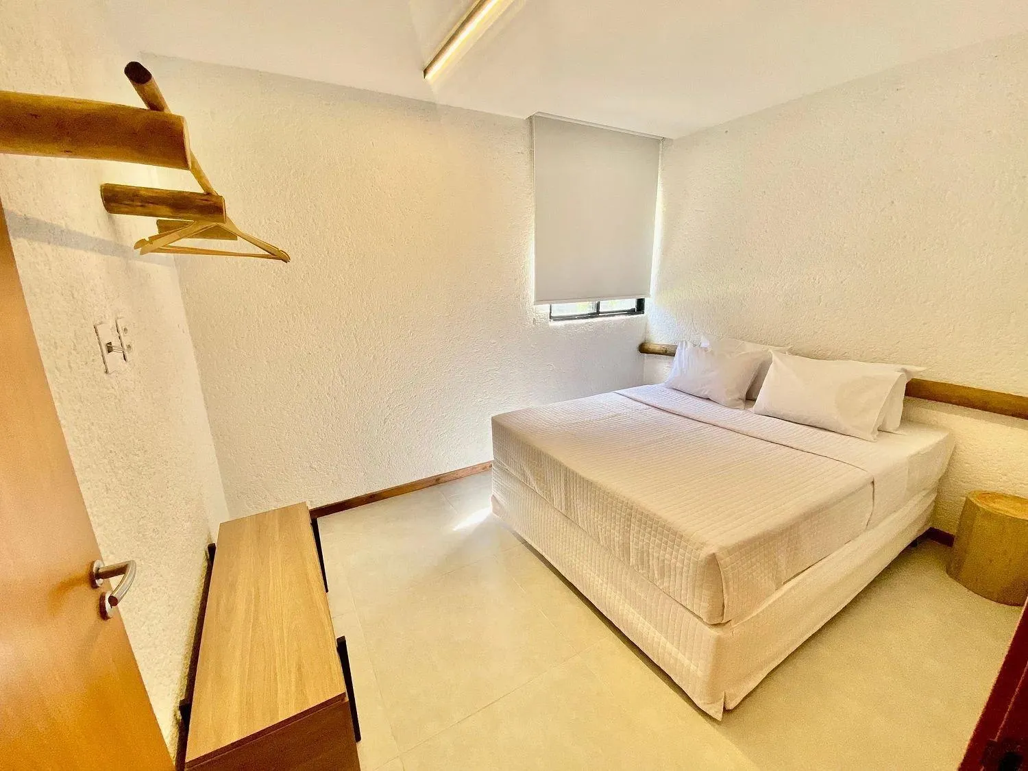 View (from property/room), Bed in Villas Manatee Milagres por Quarto à Vista