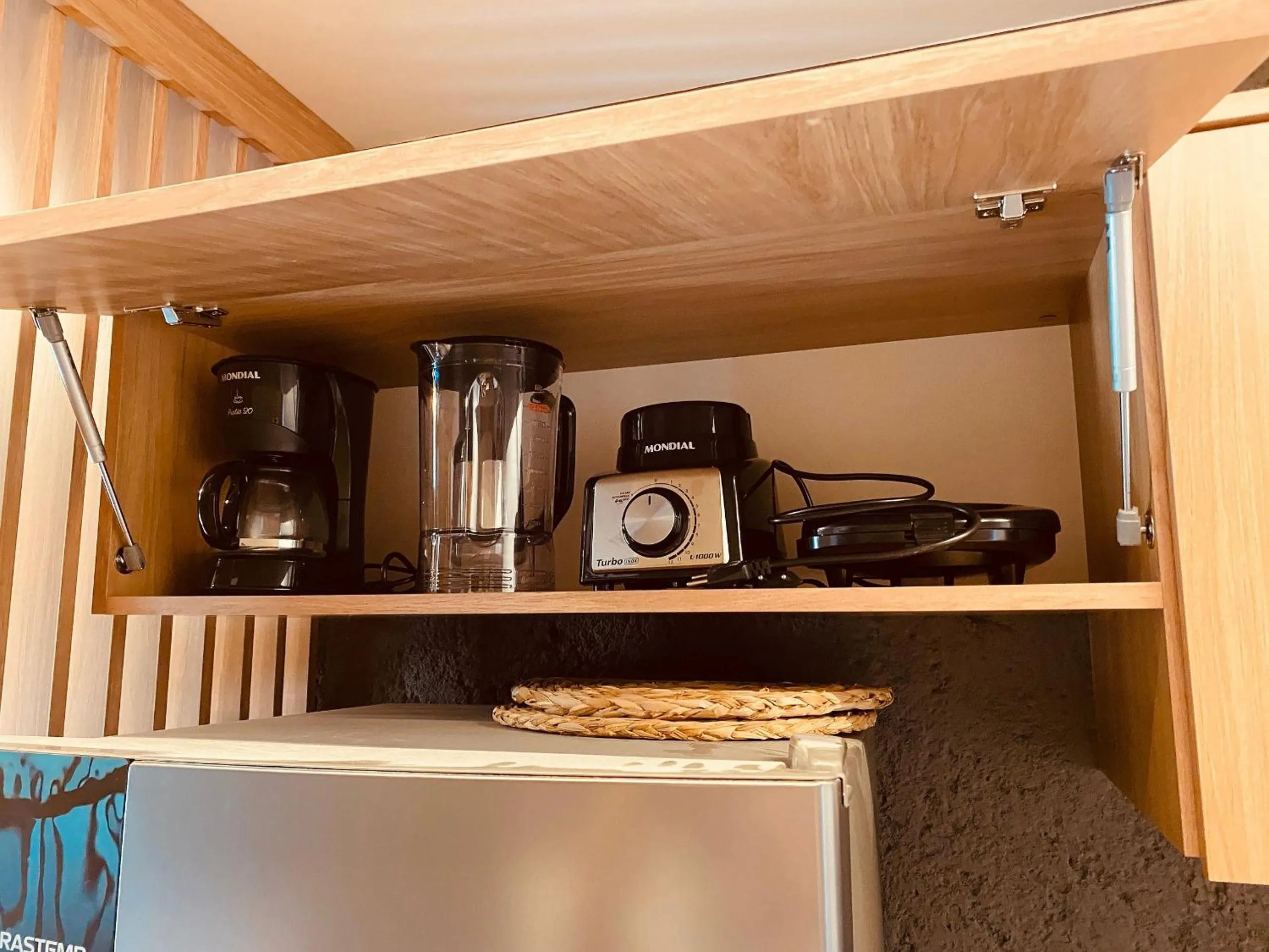 Kitchen or kitchenette in Villas Manatee Milagres por Quarto à Vista