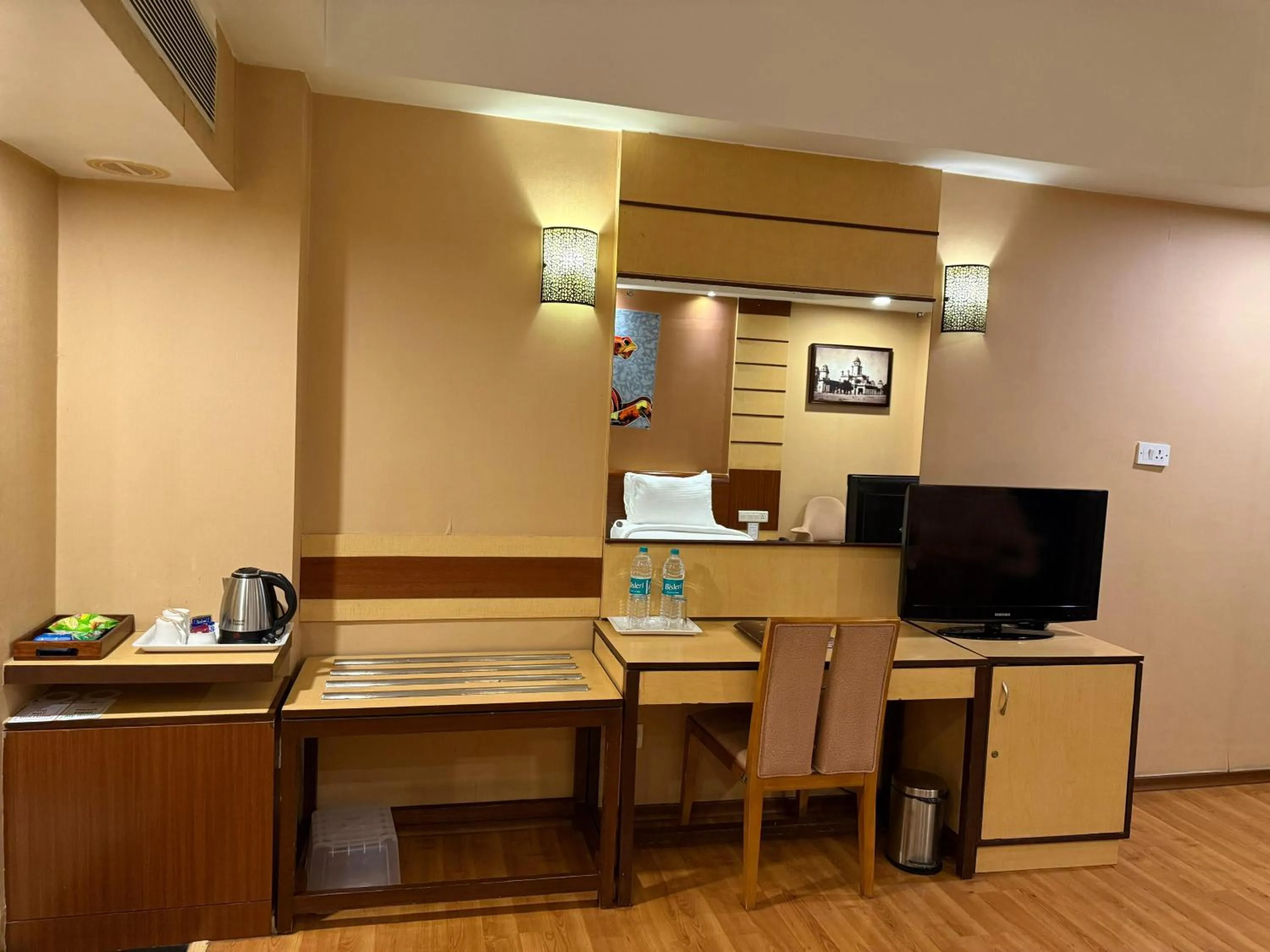 Bedroom in Hotel the Plaza