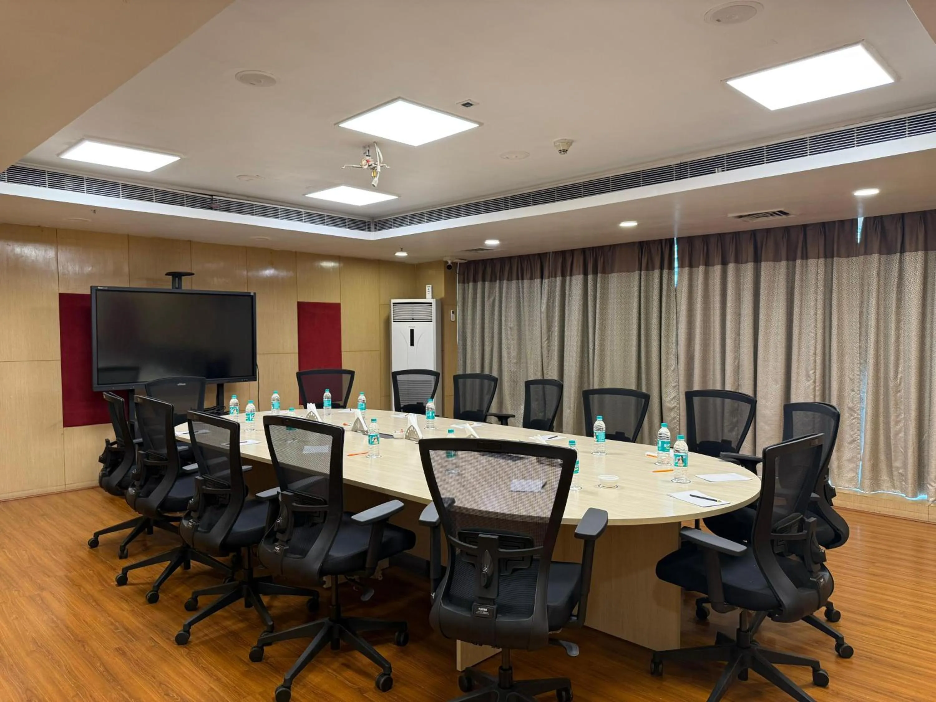 Meeting/conference room in Hotel the Plaza