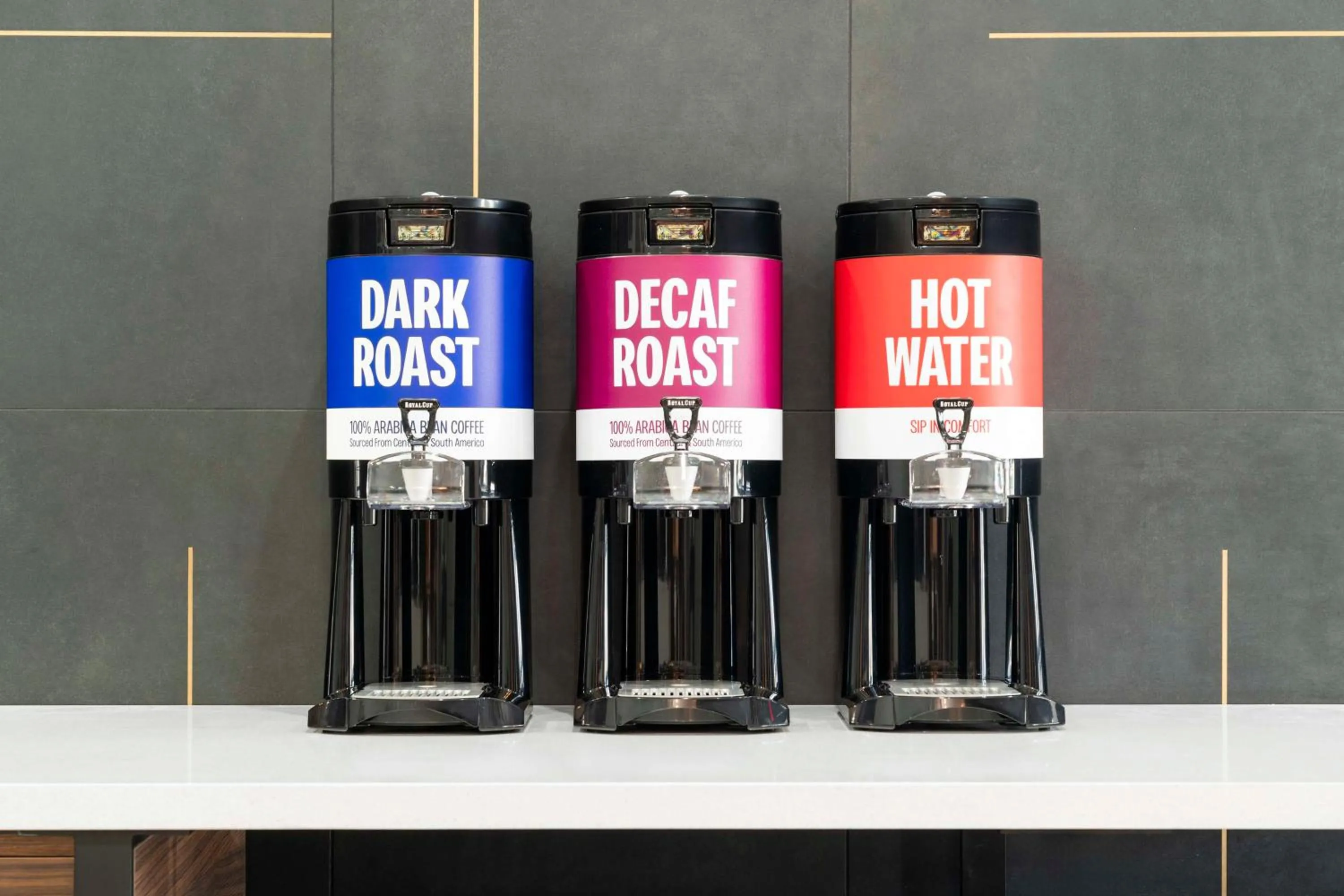 Dining area in Hampton Inn & Suites Amarillo West