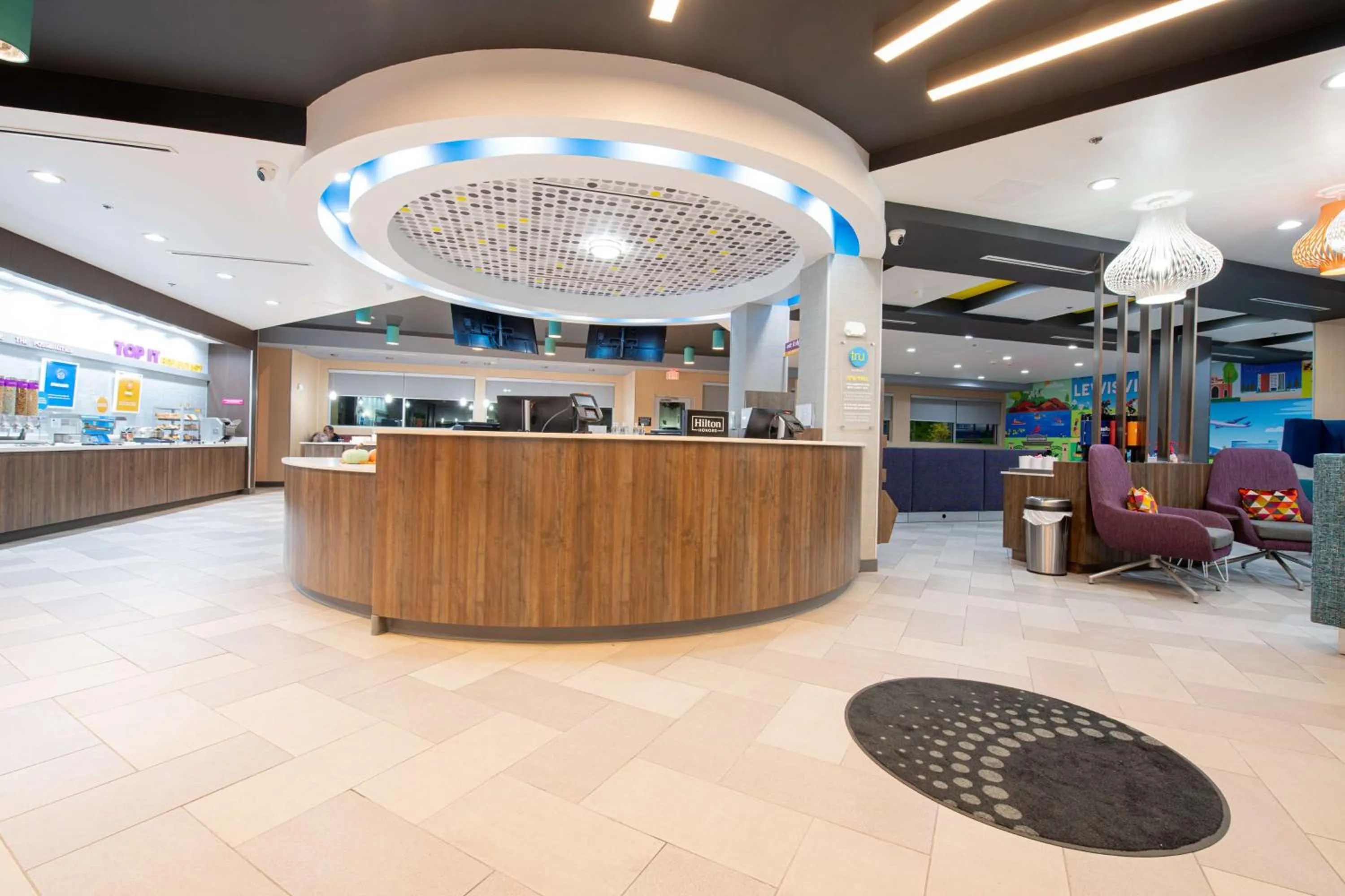 Lobby or reception in Tru By Hilton Lewisville Vista Ridge Mall