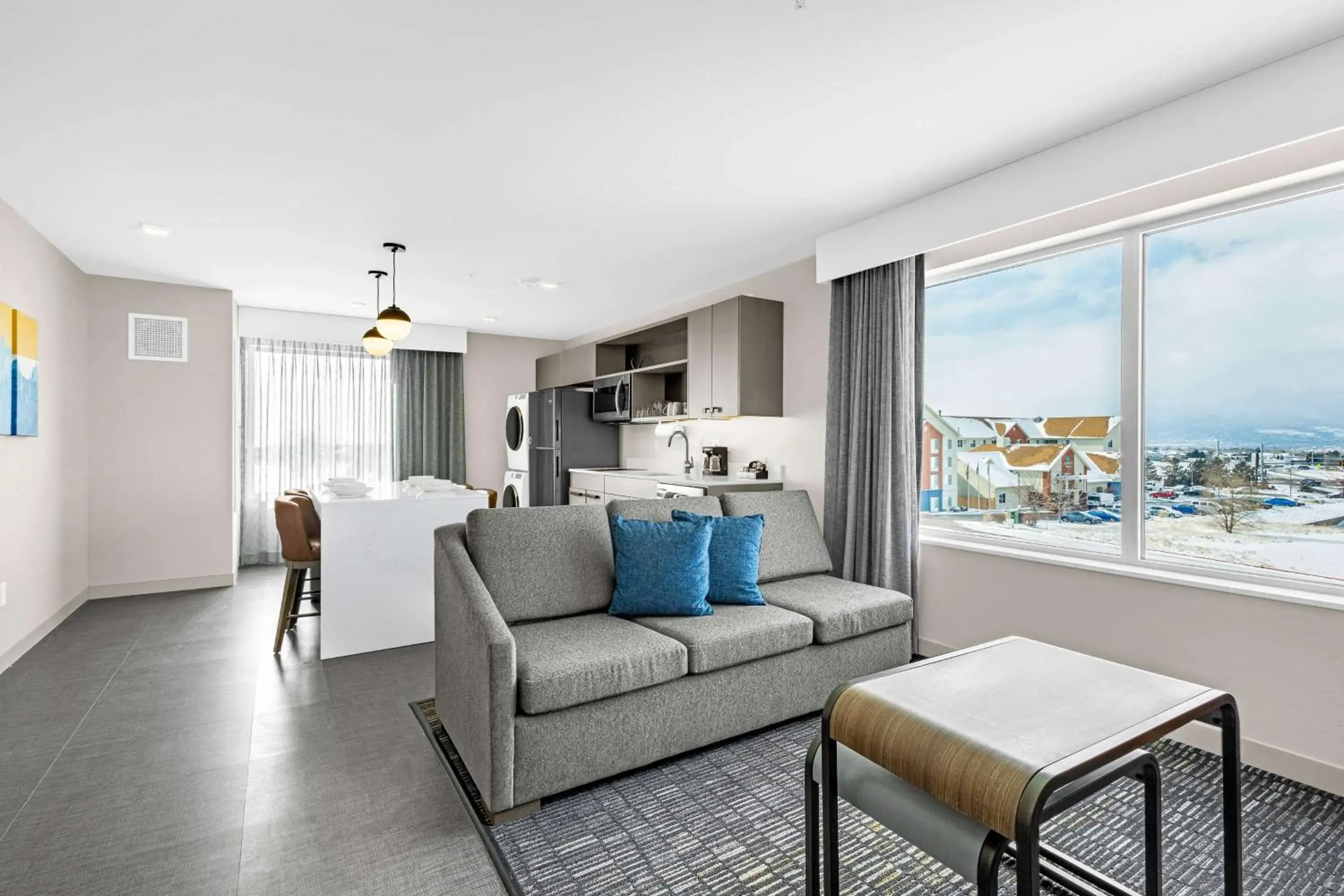 One-Bedroom King Suite in Homewood Suites By Hilton Colorado Springs Airport One-Bedroom King Suite in Homewood Suites By Hilton Colorado Springs Airport