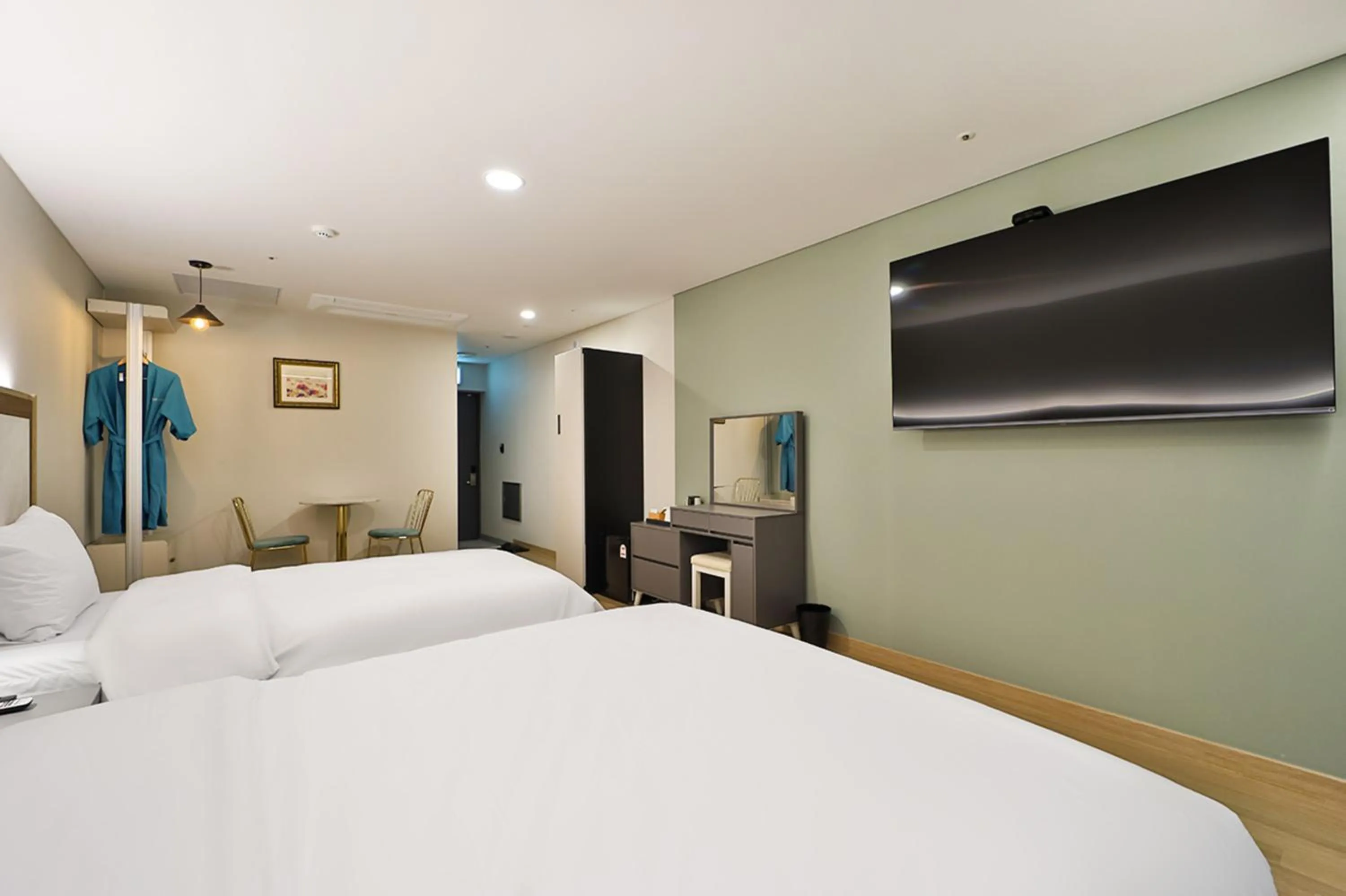 Bed in Gimhae City Hotel