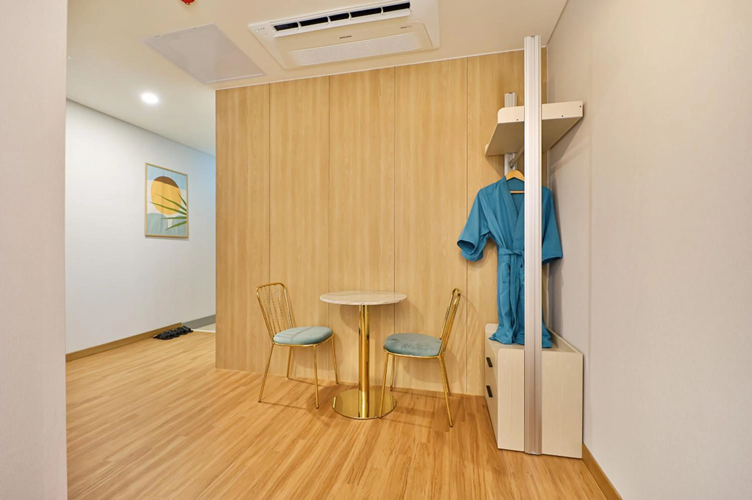 Seating area in Gimhae City Hotel