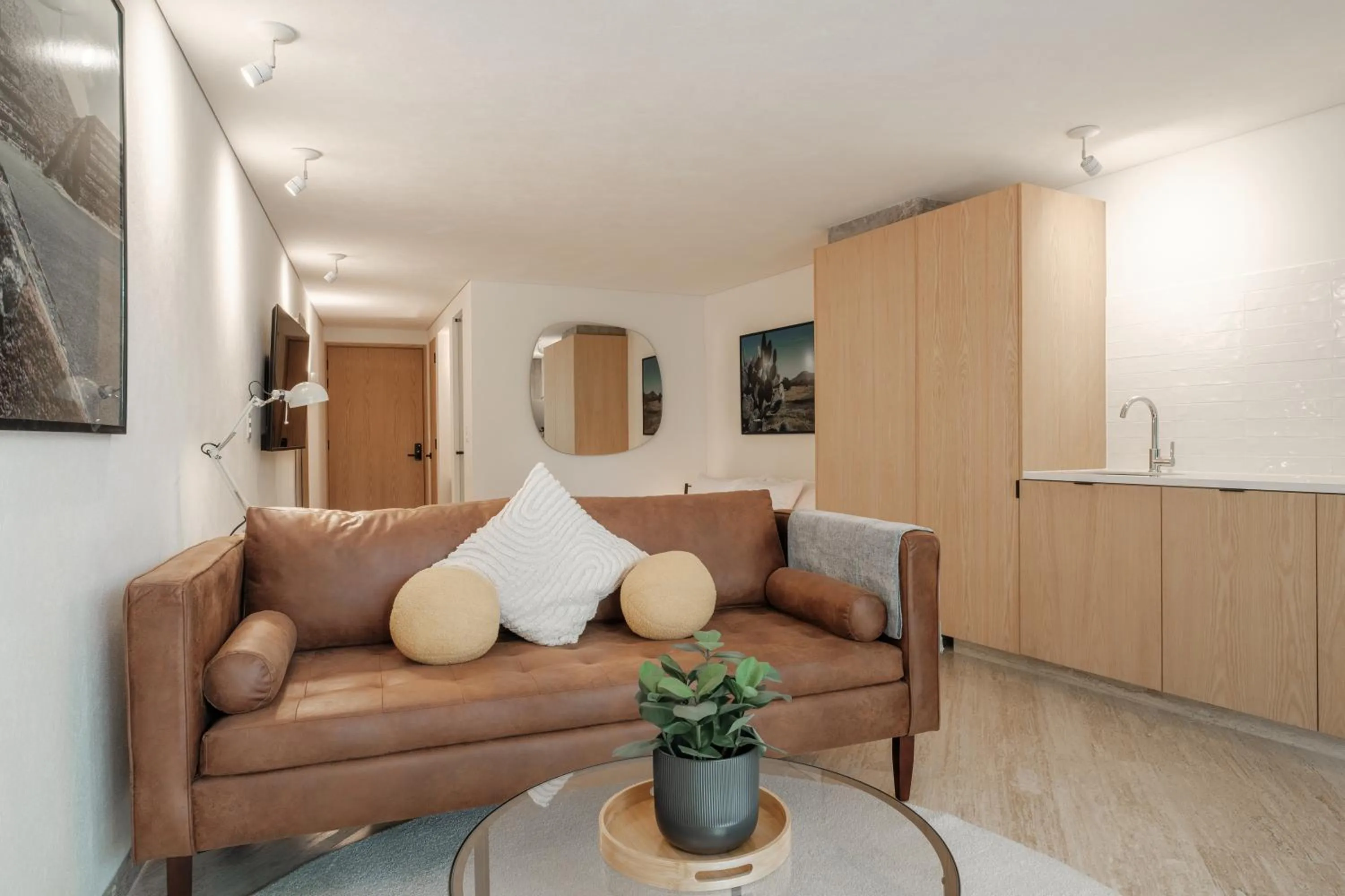 TV and multimedia in Nido Parque Mexico