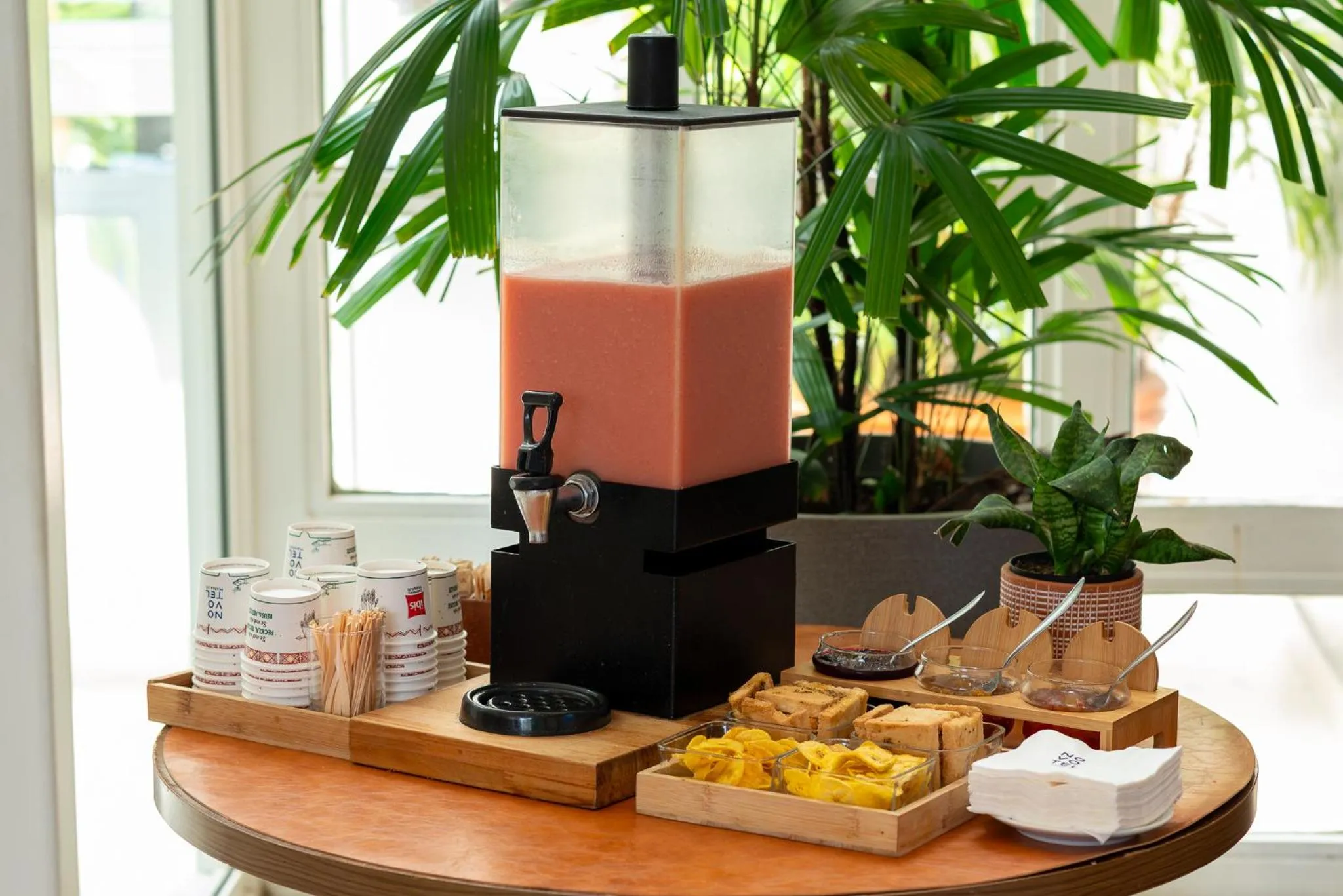 Lobby or reception in Novotel Manaus