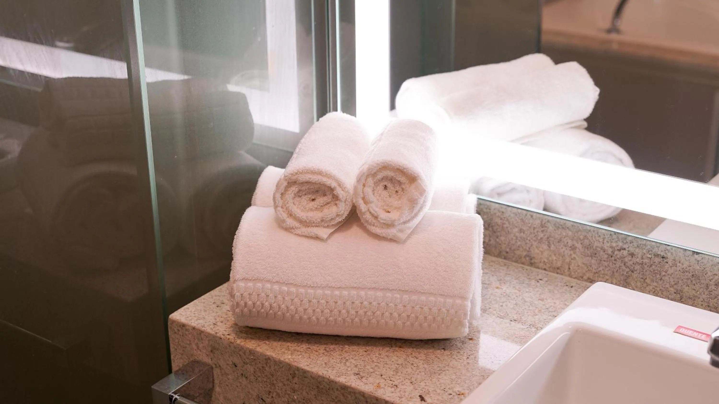 towels in Novotel Manaus