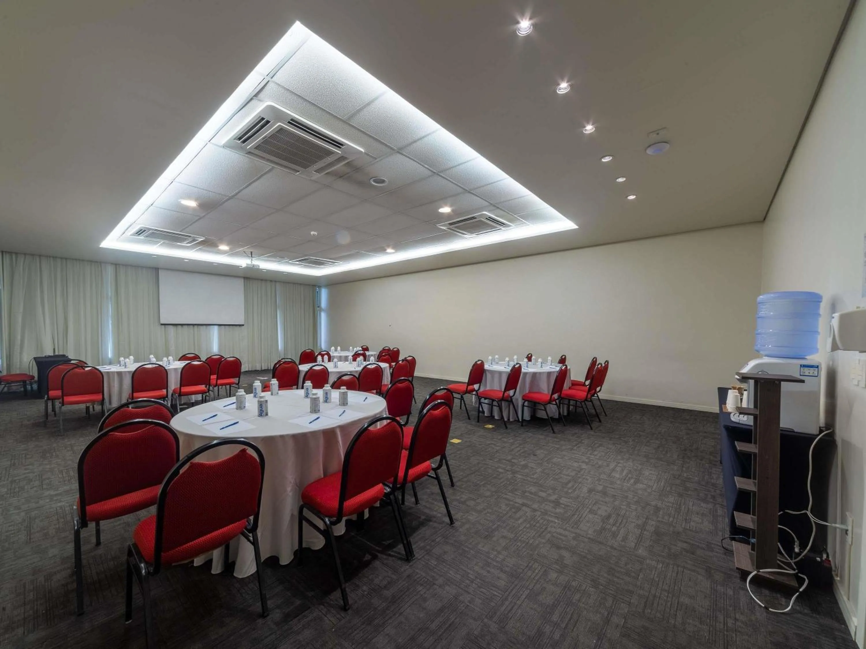 Meeting/conference room in Novotel Manaus