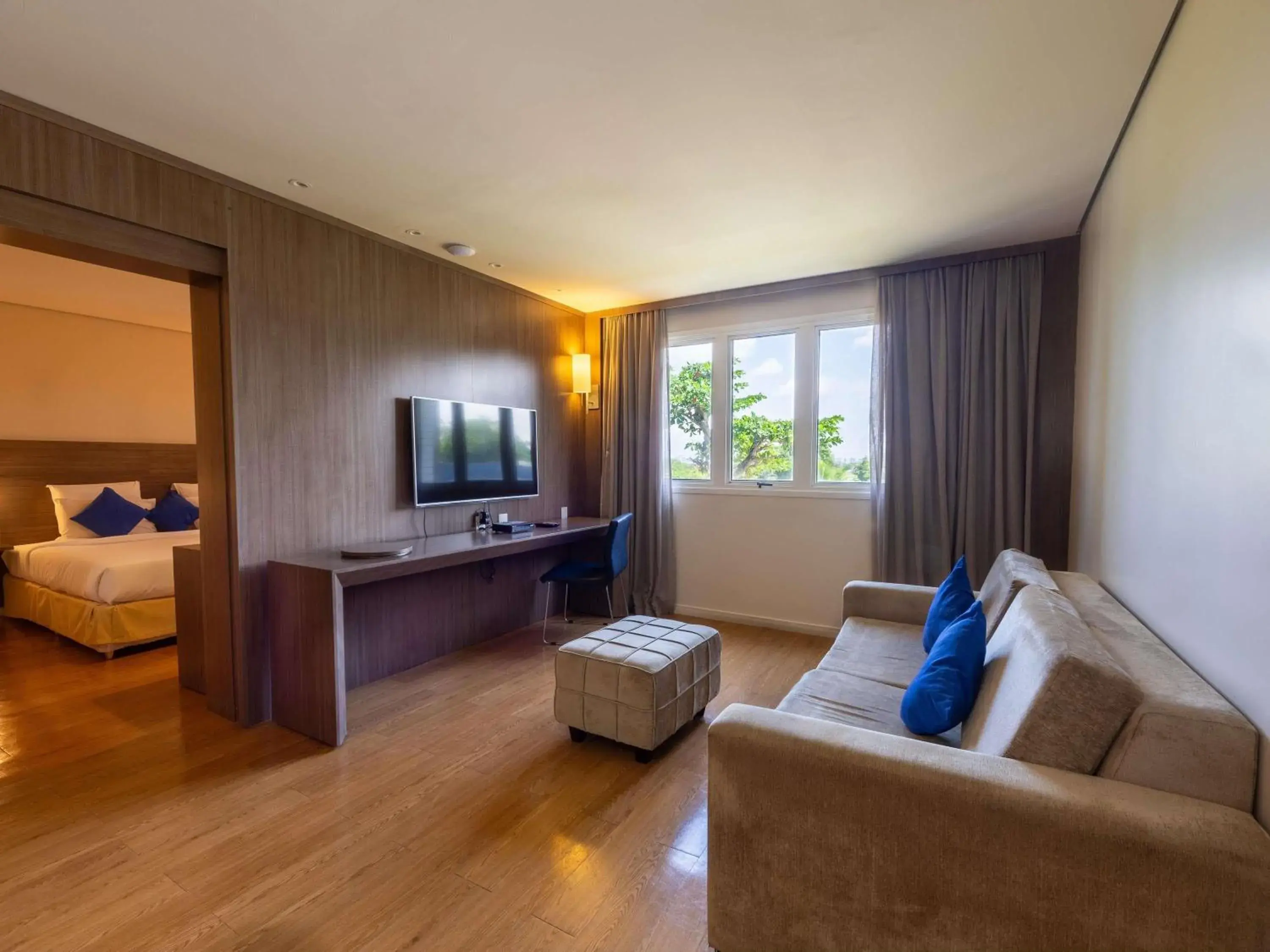 SKC - One King Bed and One Sofa Bed in Novotel Manaus SKC - One King Bed and One Sofa Bed in Novotel Manaus