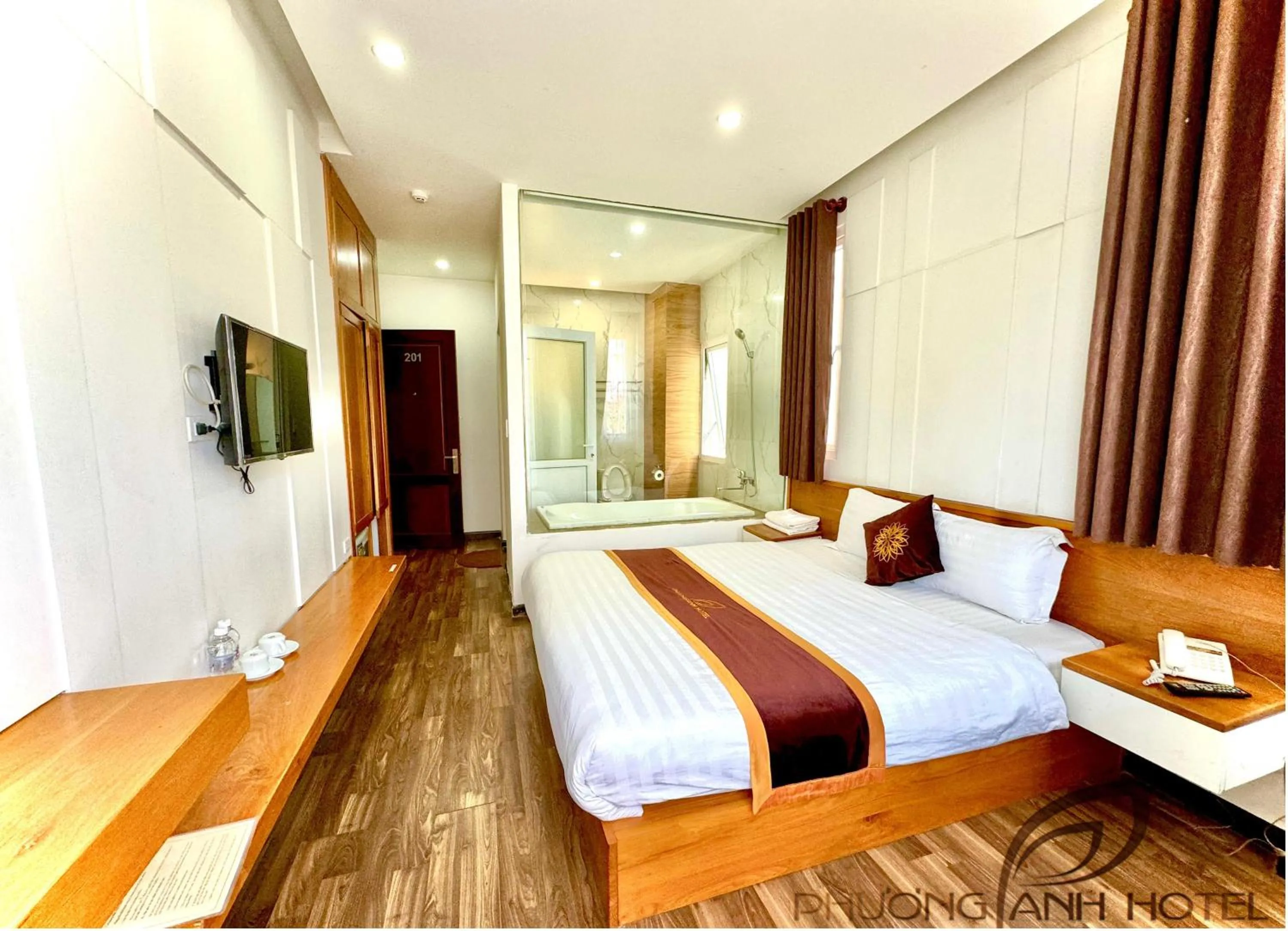 Bed in Phương Anh Valley Hotel