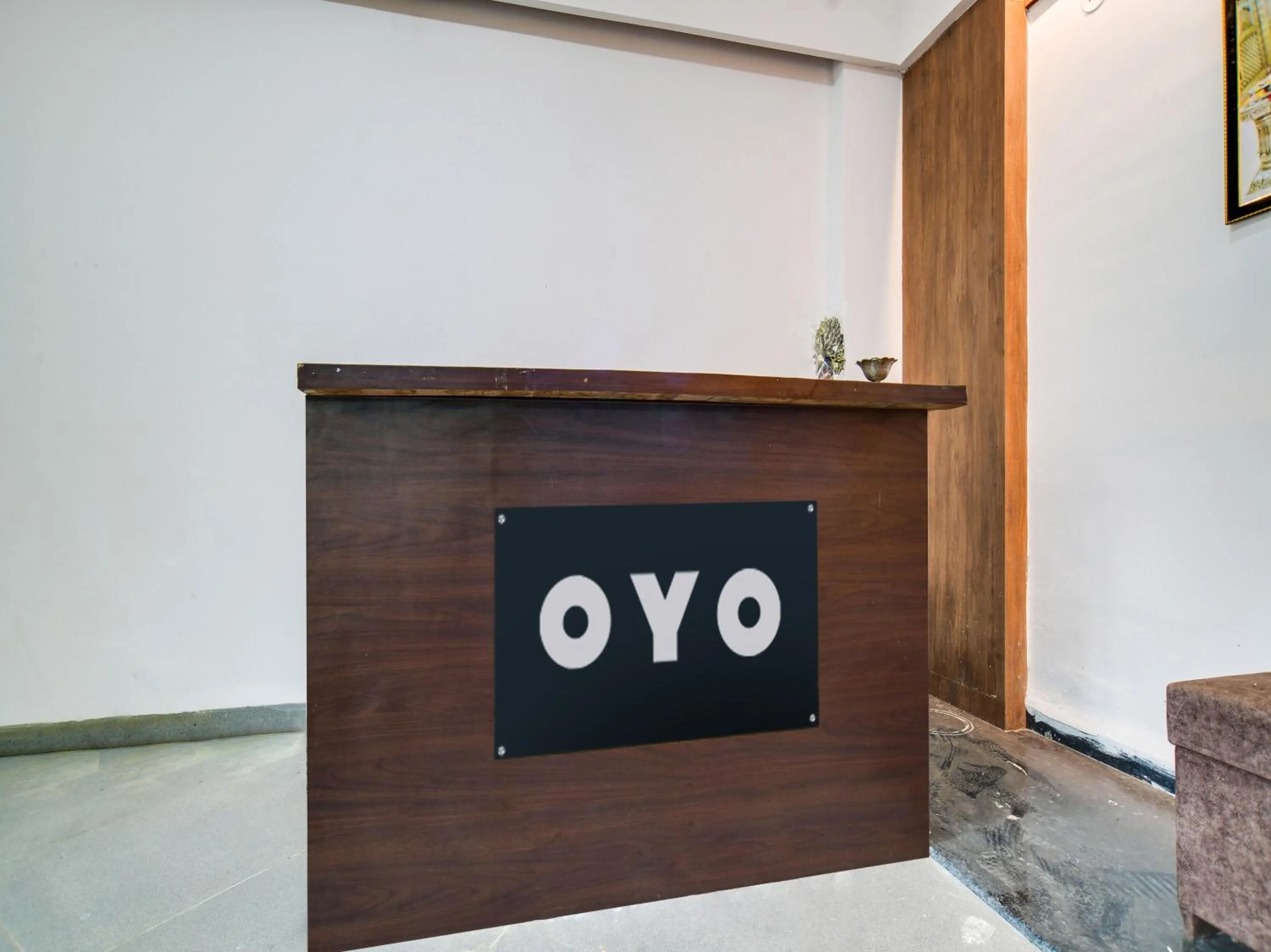 Lobby or reception in Hotel O Fusion Stays