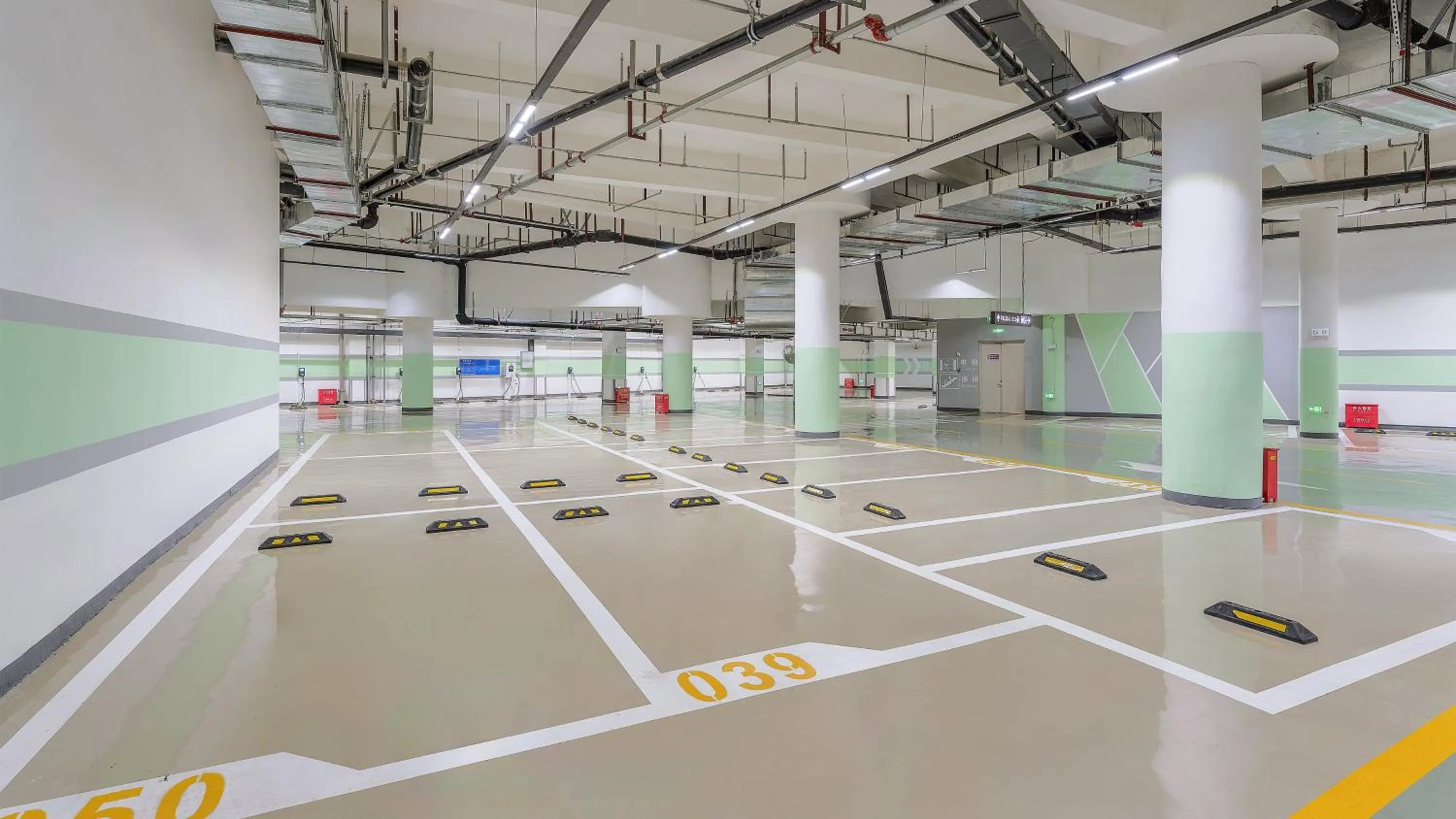 Lobby or reception in EVEN Hotel Yinchuan Yuehai by IHG