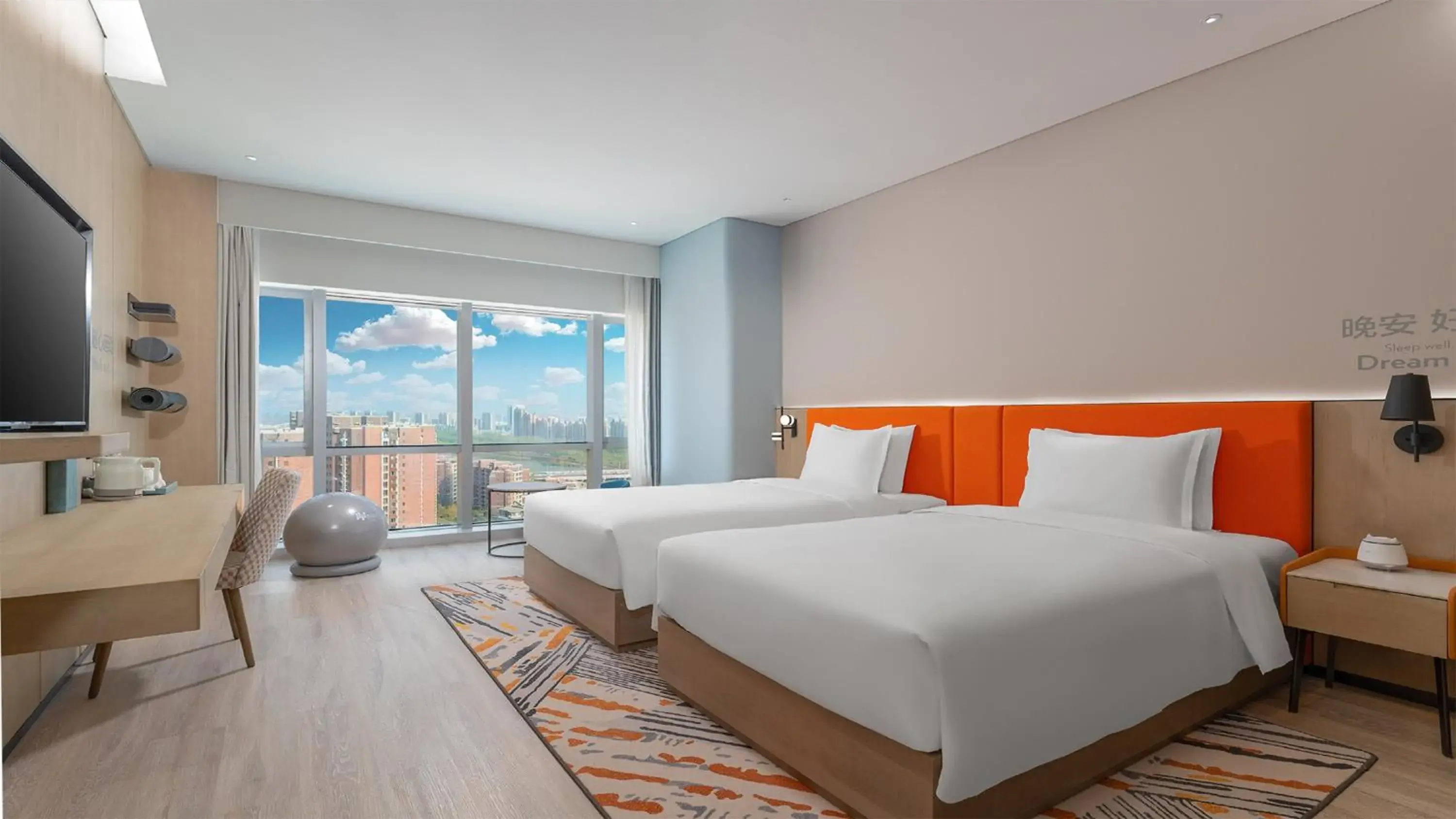 Standard Double Room with Two Double Beds - High Floor in EVEN Hotel Yinchuan Yuehai by IHG Standard Double Room with Two Double Beds - High Floor in EVEN Hotel Yinchuan Yuehai by IHG