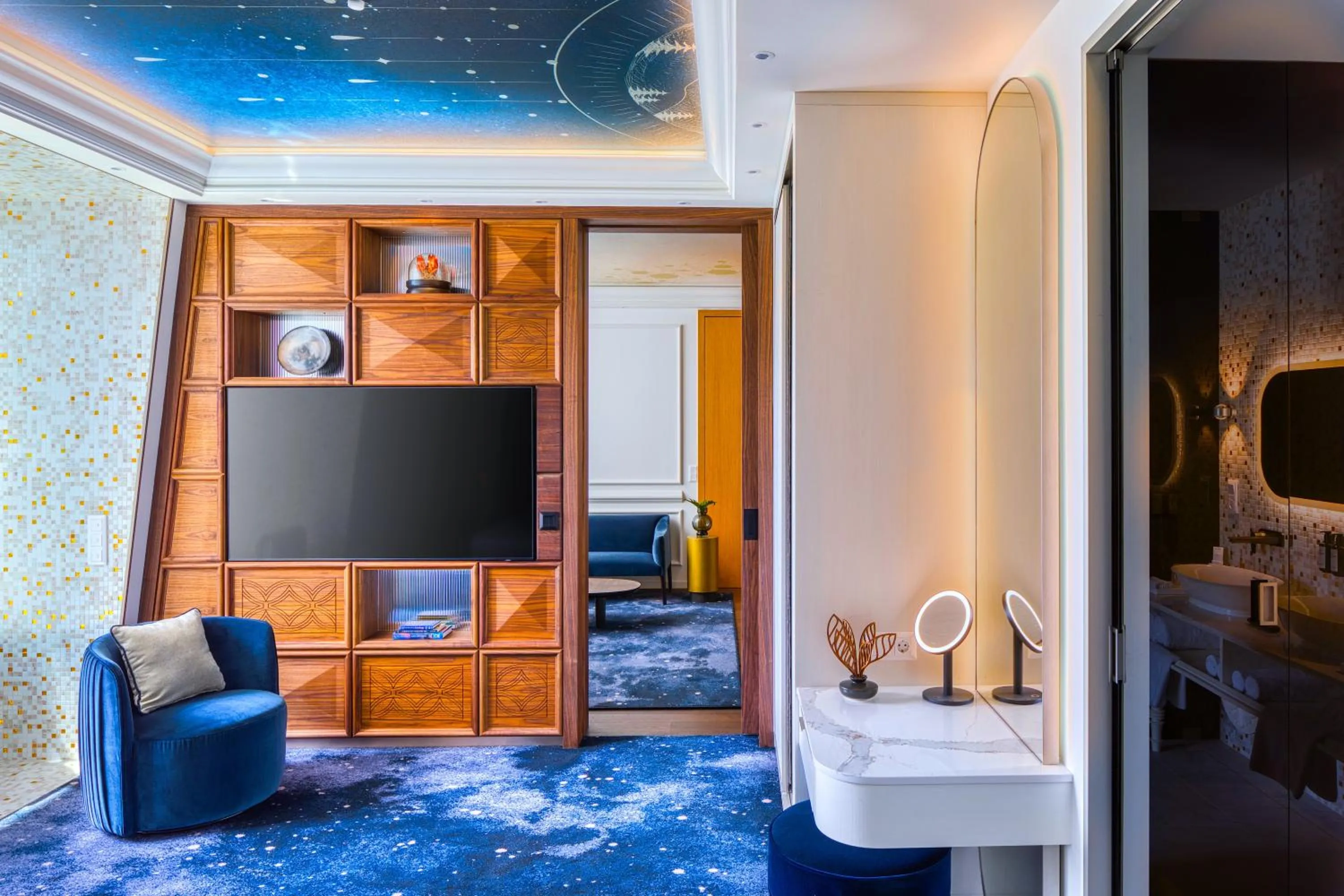 TV and multimedia in Kimpton BEM Budapest by IHG
