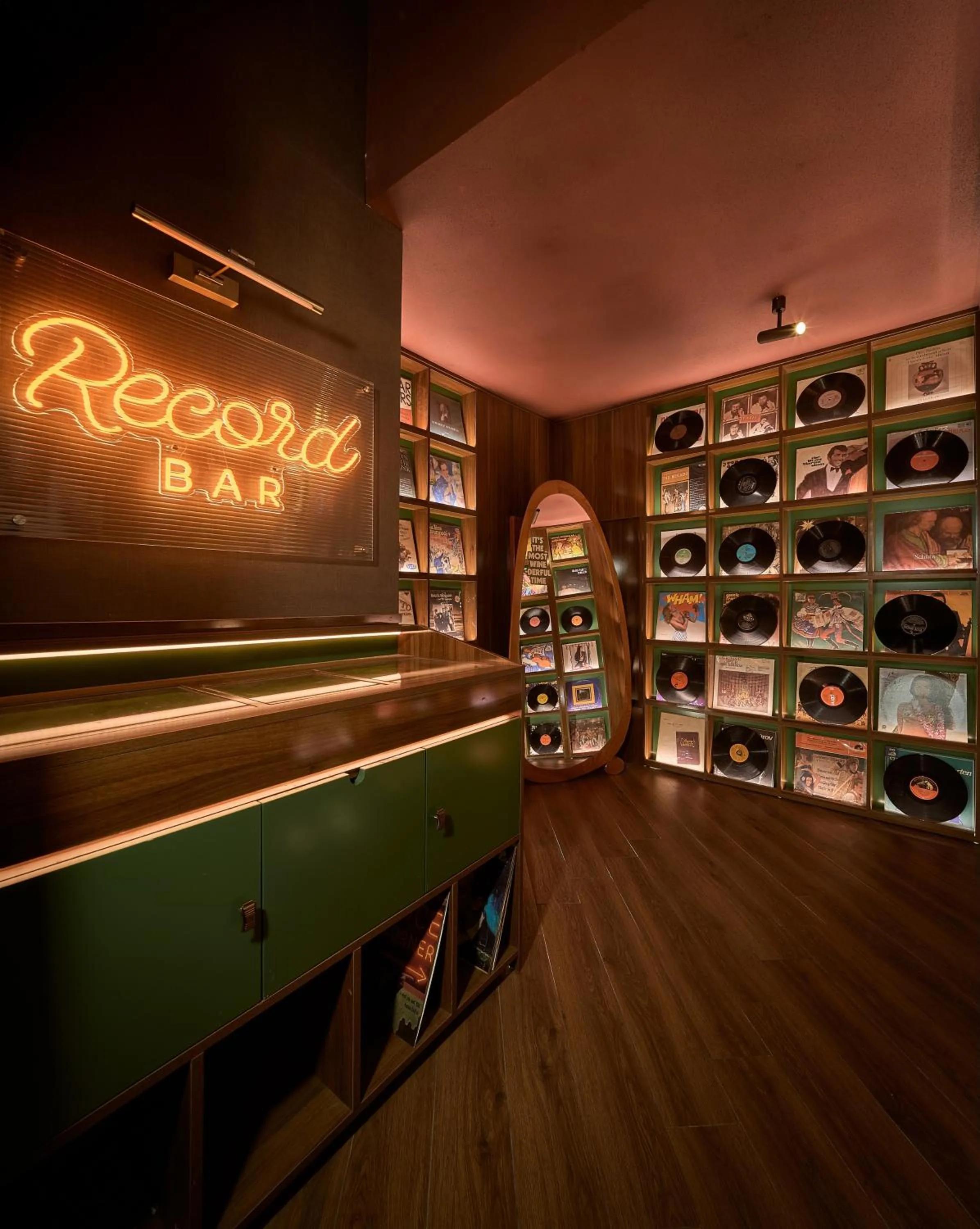 Lounge or bar in CLASSYC Hotel