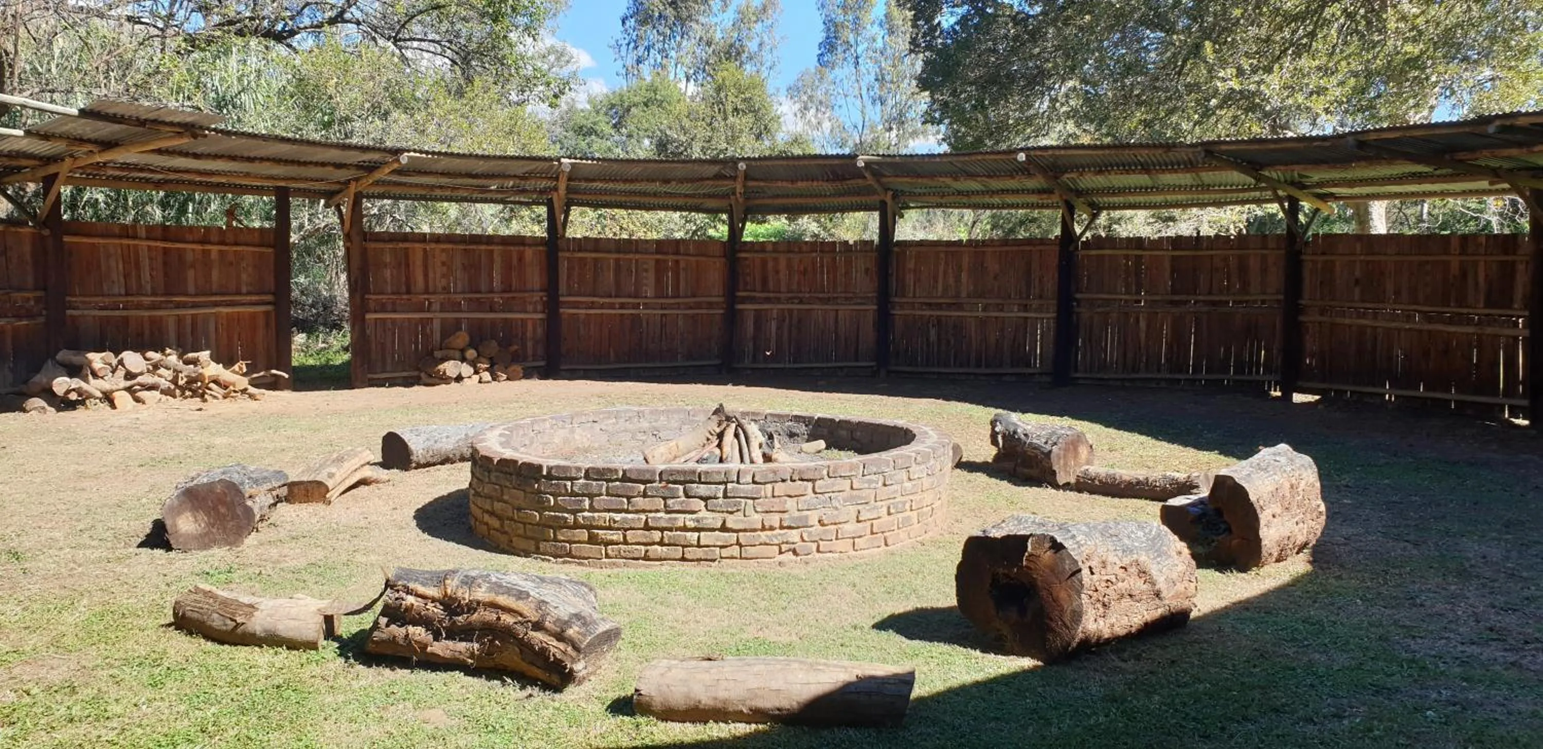 BBQ facilities in Elangeni Holiday Resort