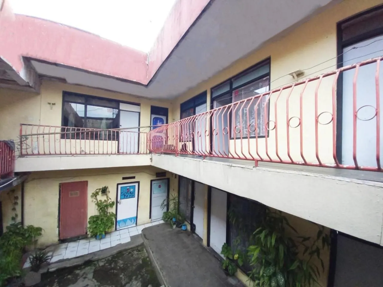 Lobby or reception in Hotel O Blio Guest House Syariah