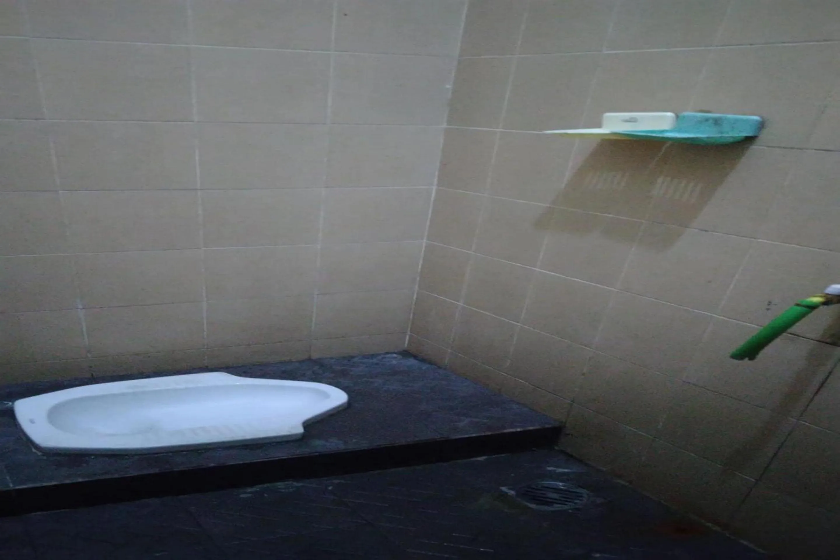 Bathroom in Hotel O Blio Guest House Syariah