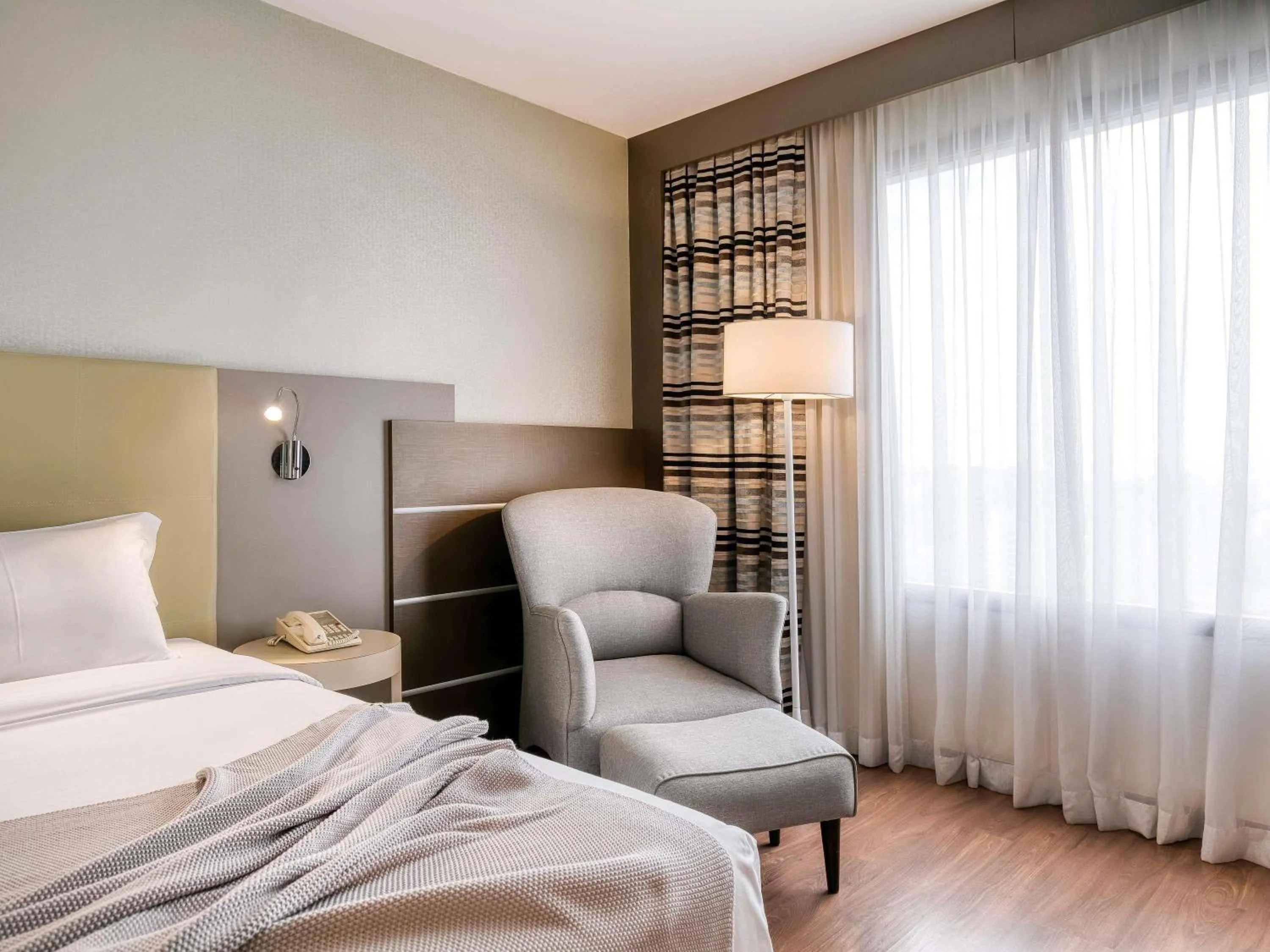 Bedroom, Bed in Mercure Belo Horizonte Lourdes