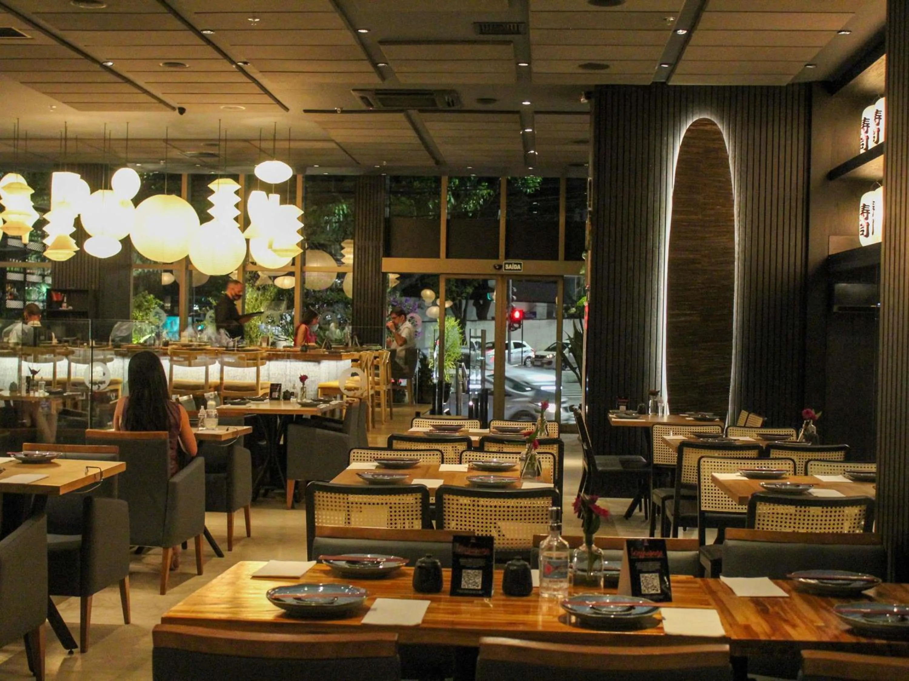 Restaurant/places to eat in Mercure Belo Horizonte Lourdes