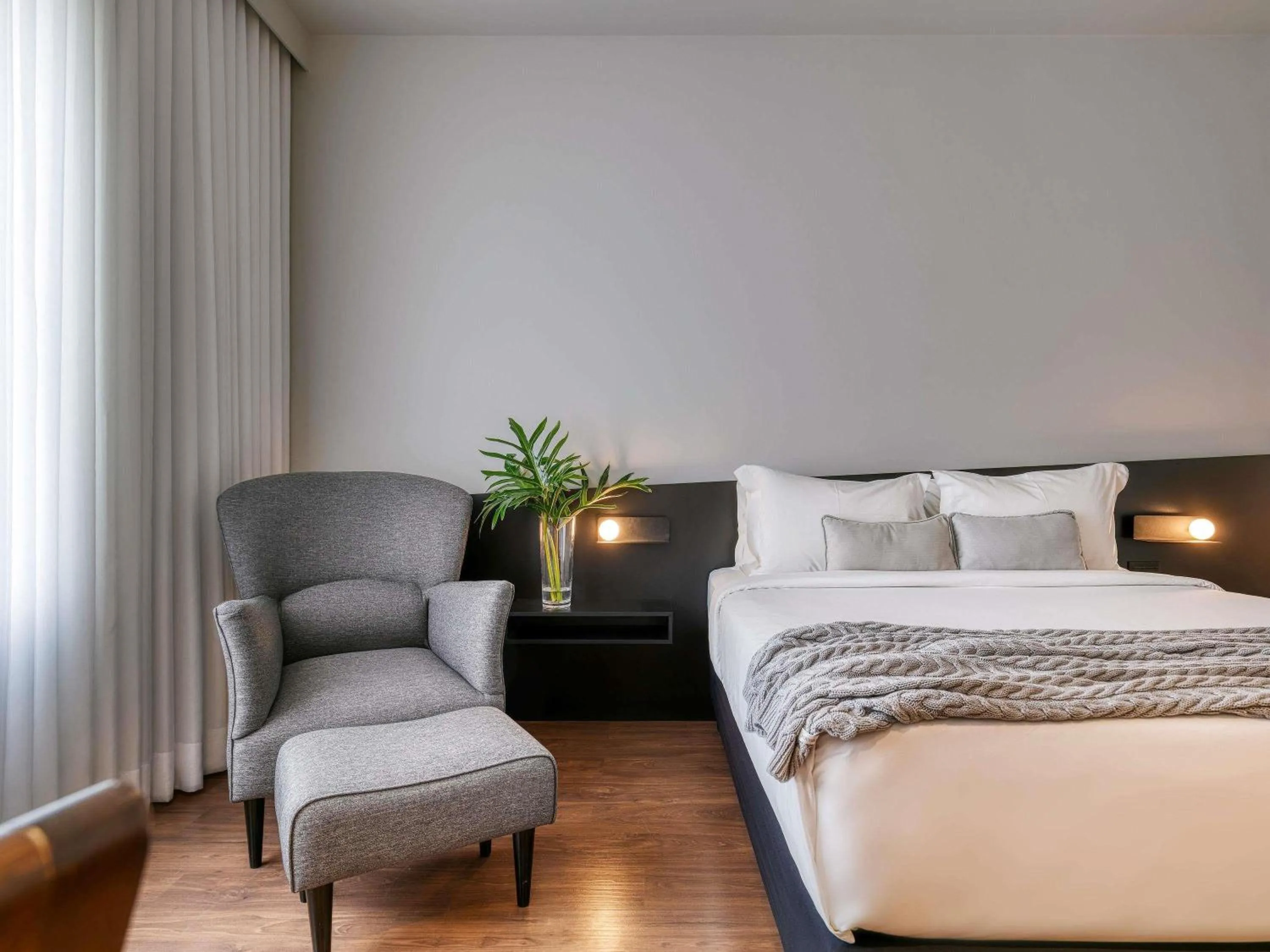 Bedroom, Bed in Mercure Belo Horizonte Lourdes