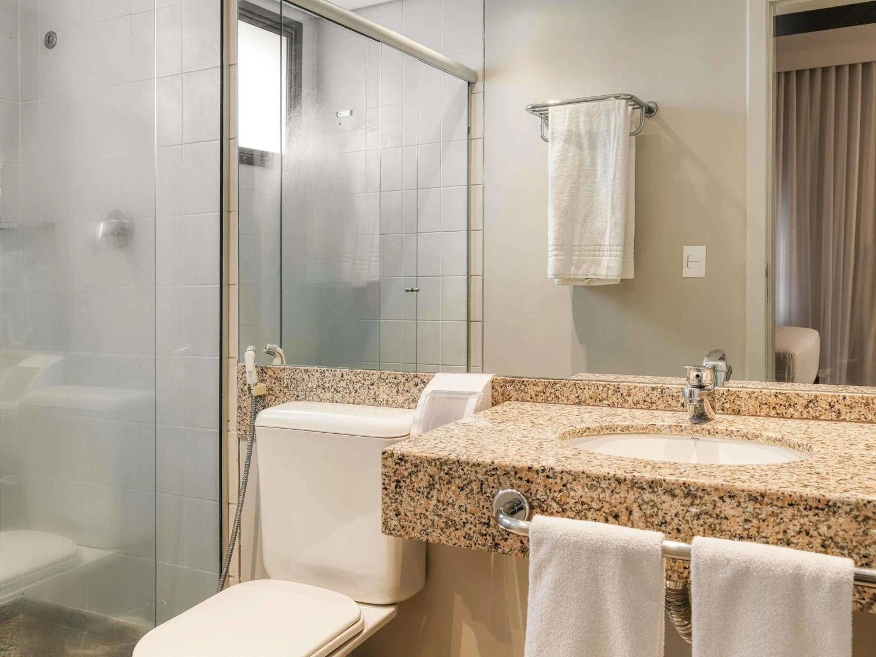 Bedroom in Mercure Belo Horizonte Lourdes