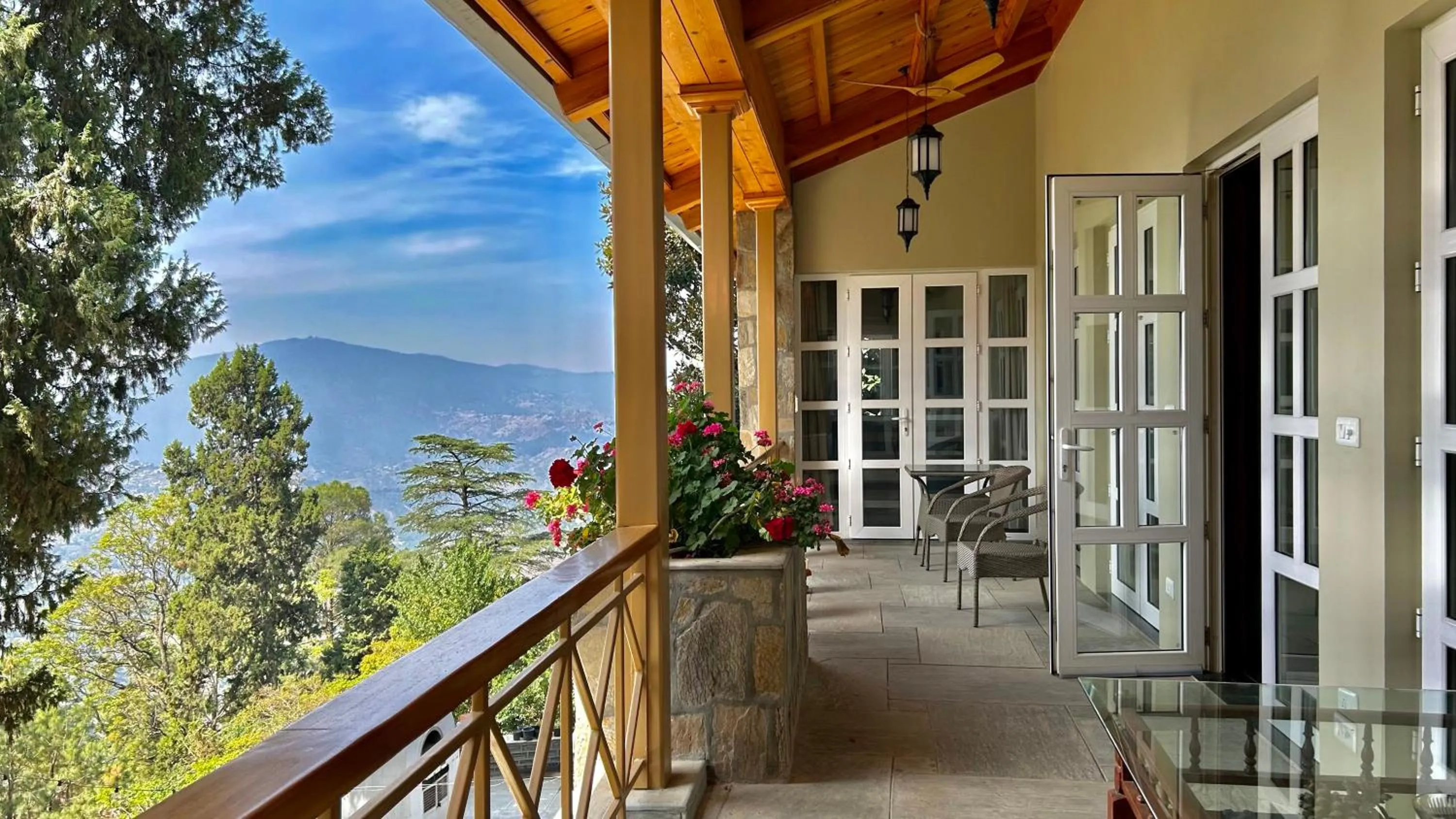 Balcony/Terrace in The Magnolia Lodge