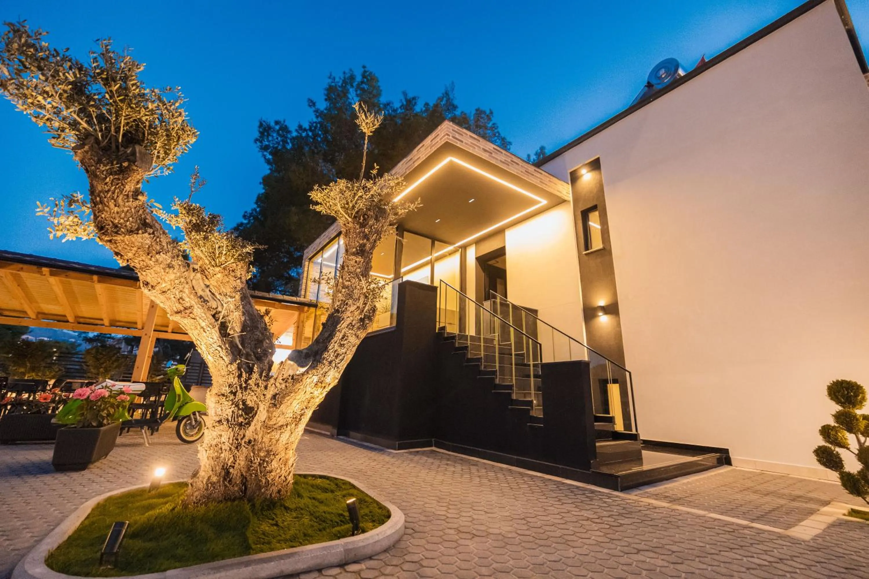 Property building in Hotel Beke