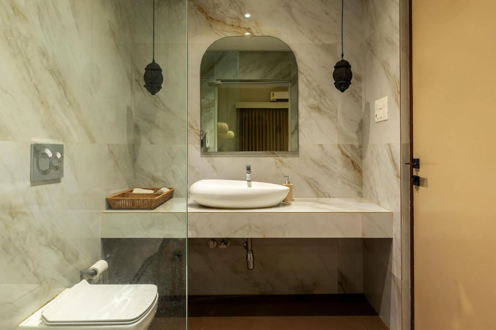 Shower in River Estates Resort, Restaurant & Spa by Vibescapes