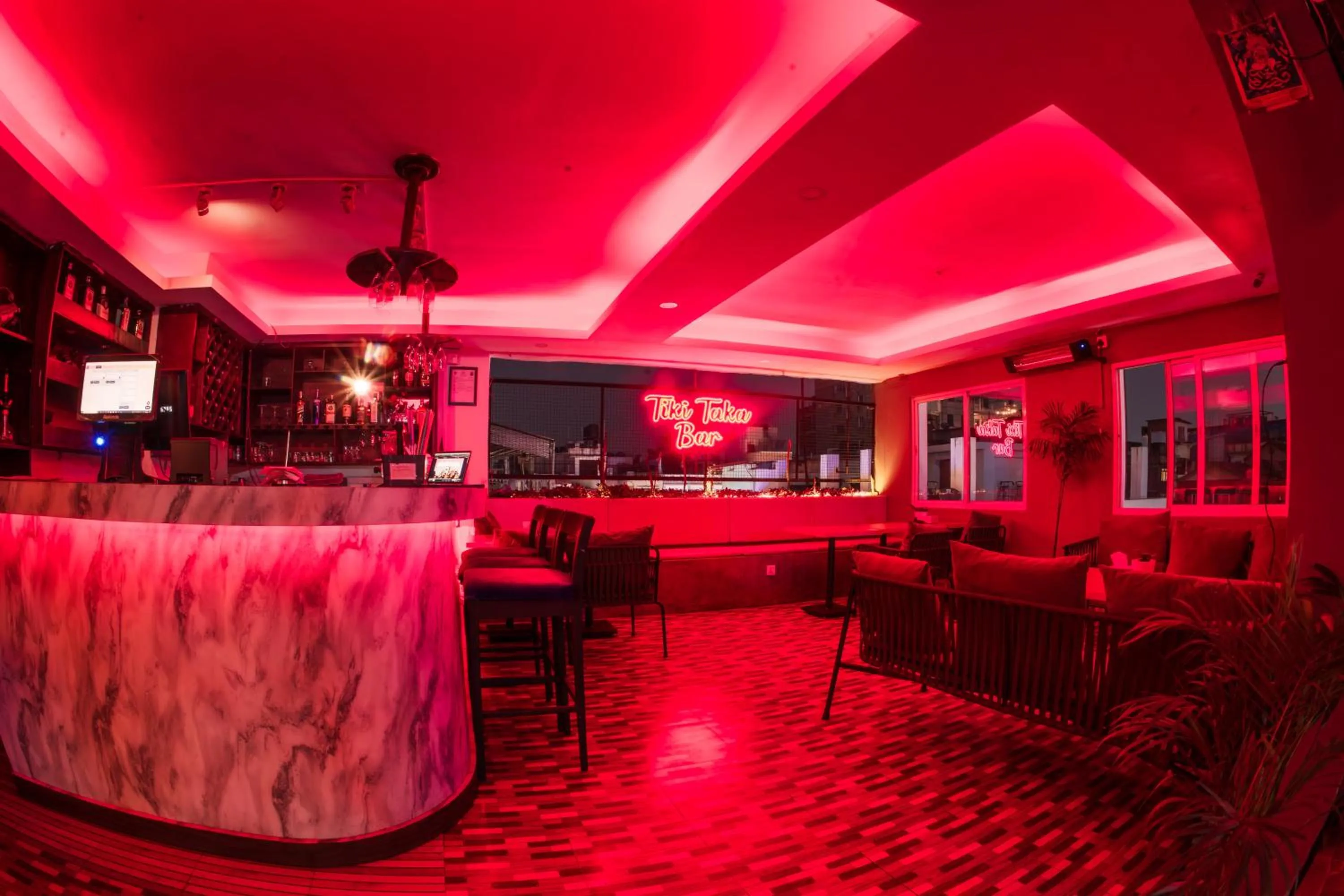 Restaurant/places to eat in Hotel Kathmandu square