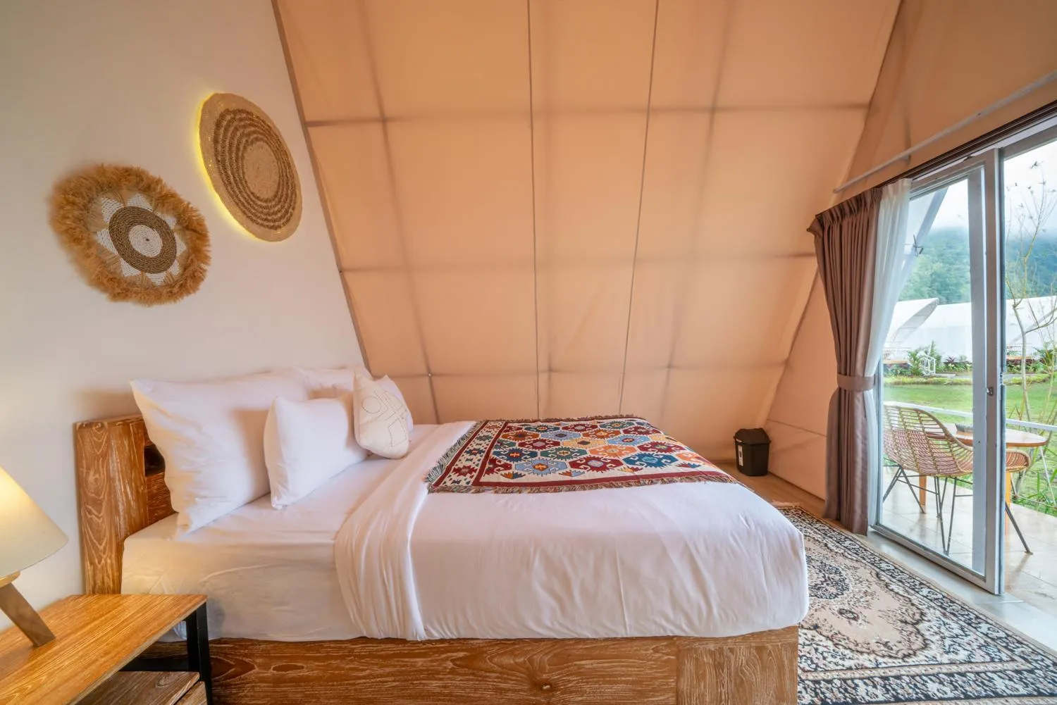 Bed in The Dewi Bedugul