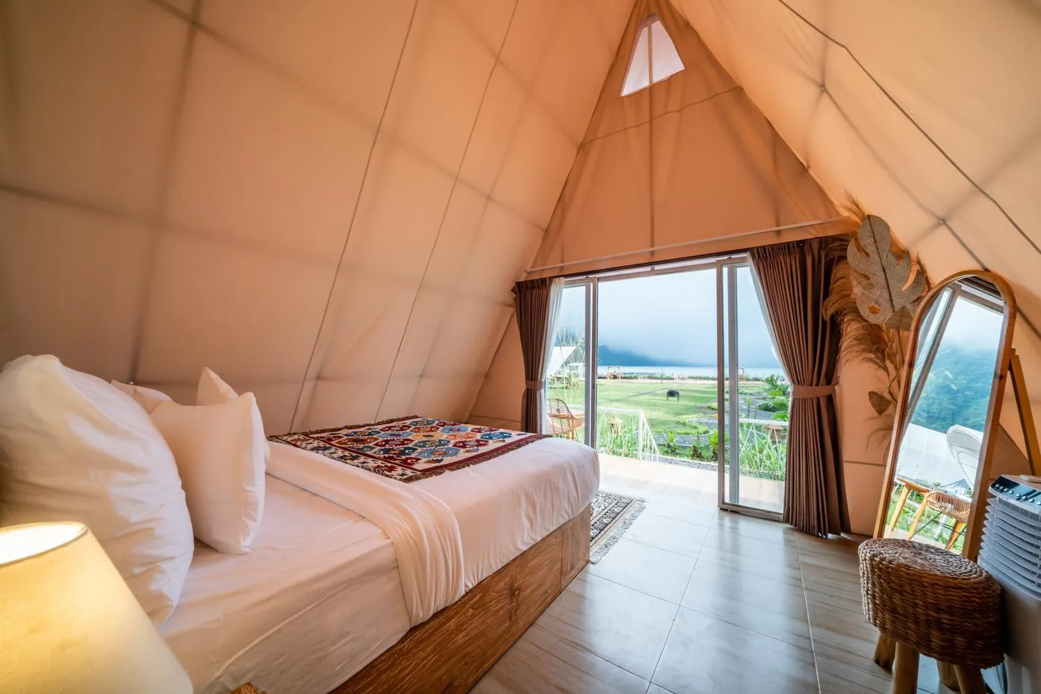 Bed in The Dewi Bedugul