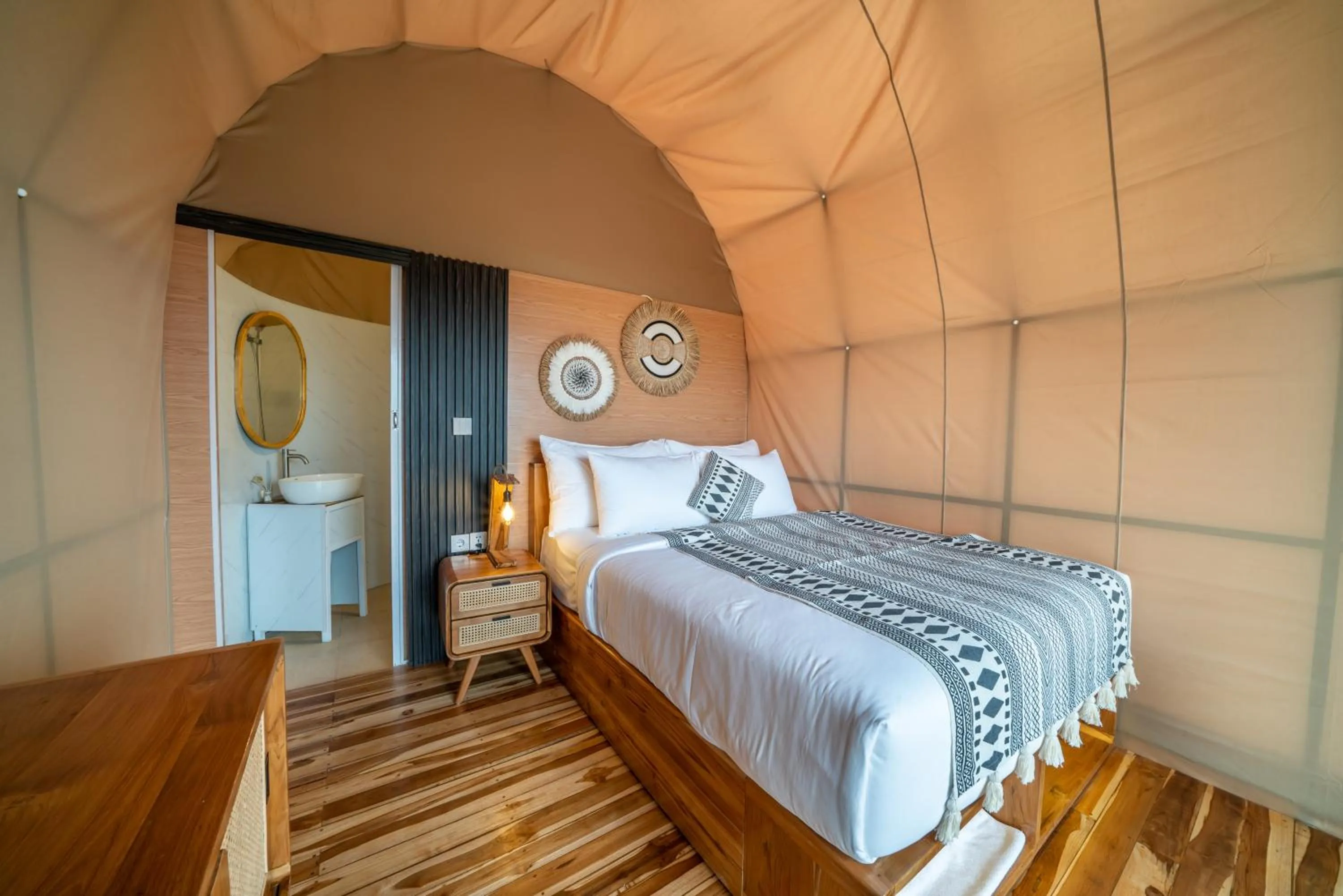 Bedroom, Bed in The Dewi Bedugul