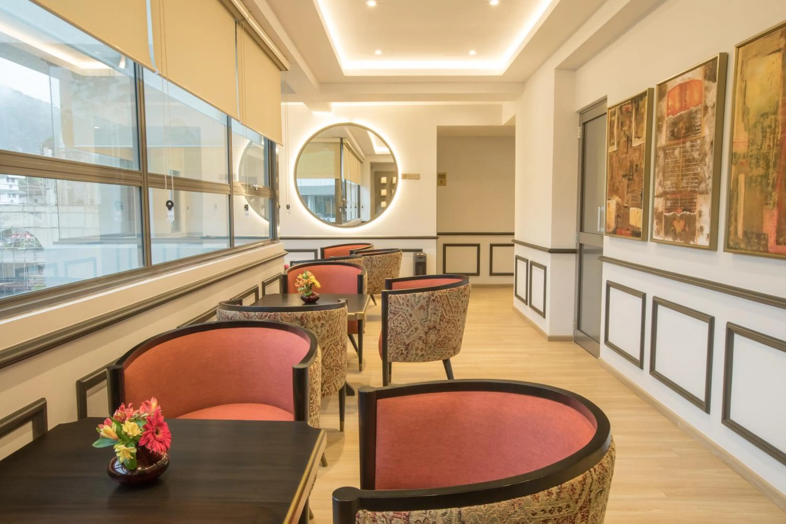 Seating area in Yara Nuwara Eliya