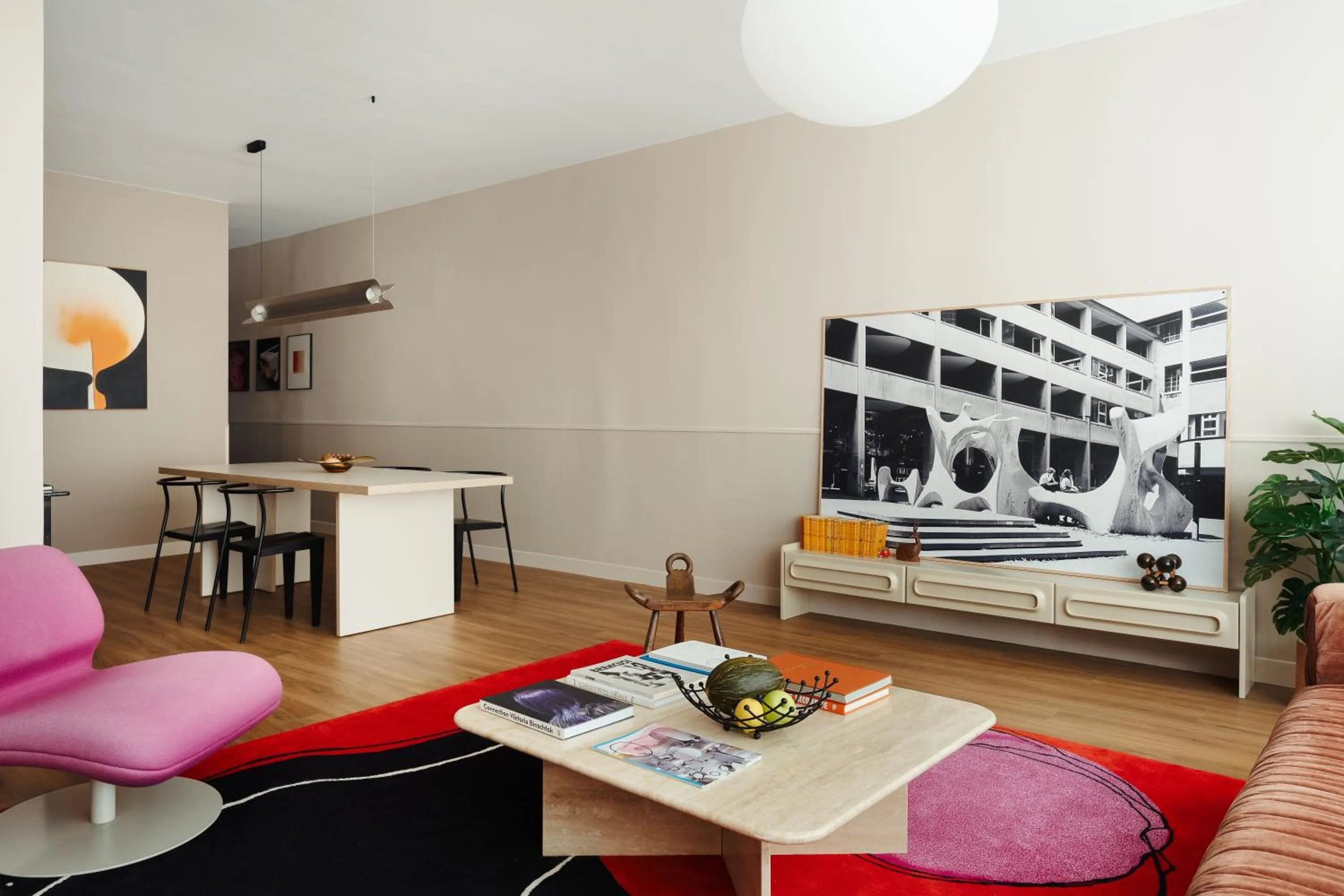 Living room in Edgar Suites Marais - Temple