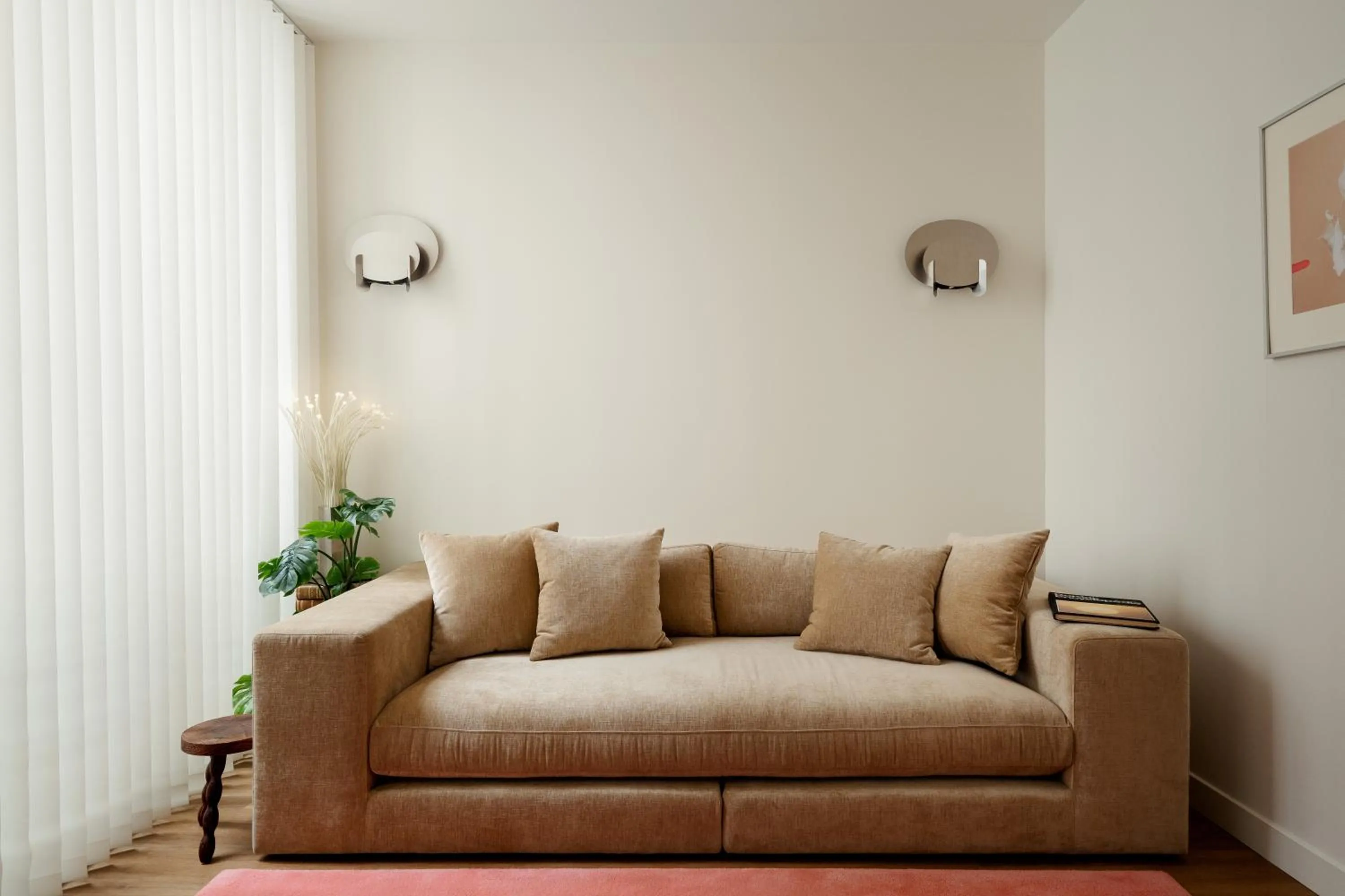 Living room in Edgar Suites Marais - Temple