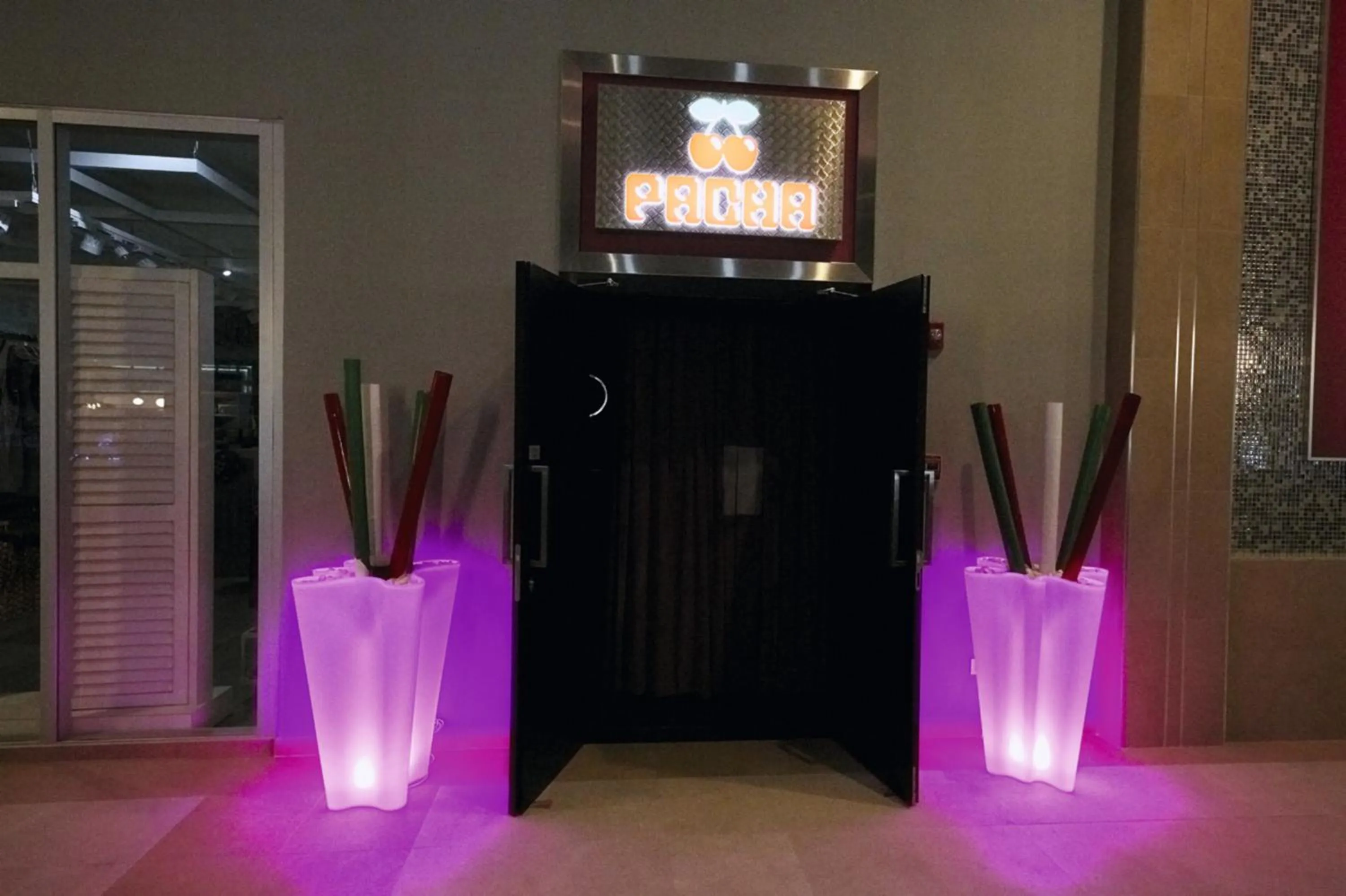 Nightclub / DJ in Riu Dunamar - All Inclusive