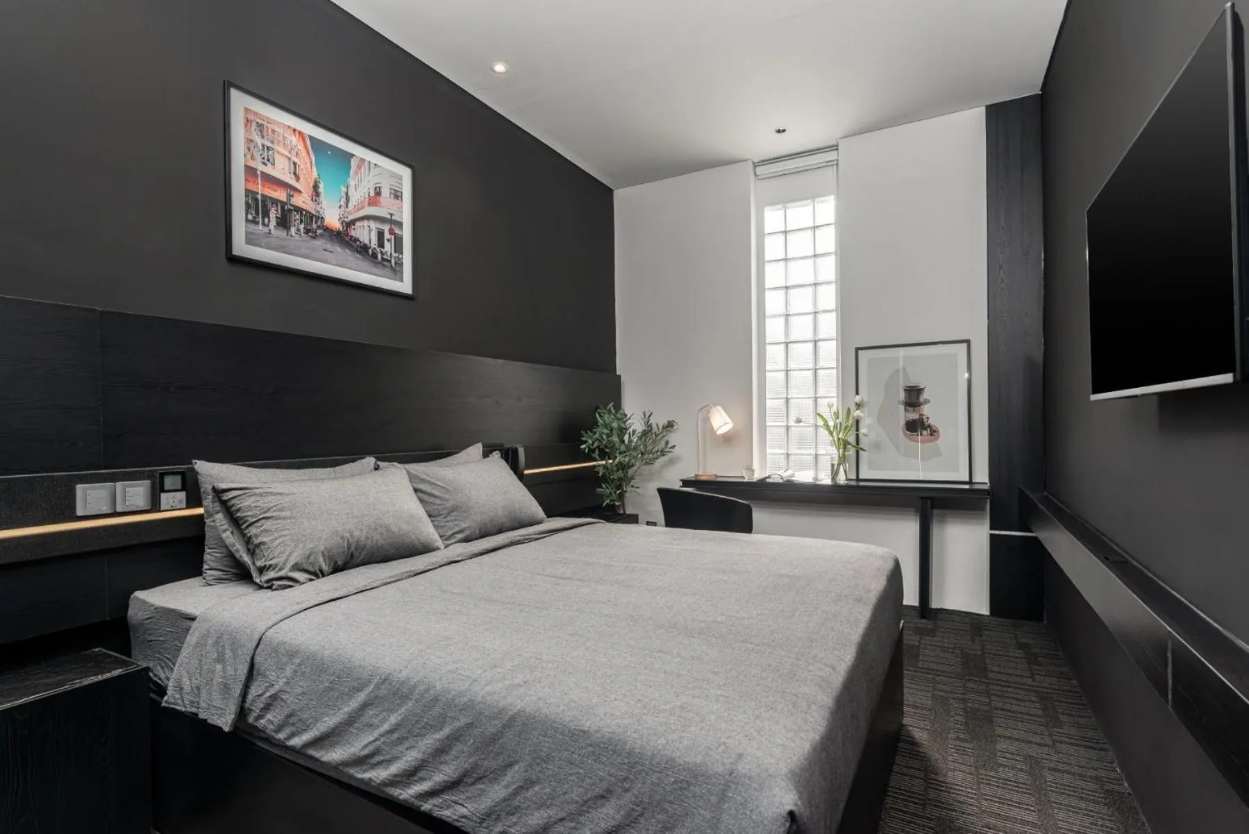 Bed in M Village Nguyễn Kiệm - Cosmo Airport Hotel