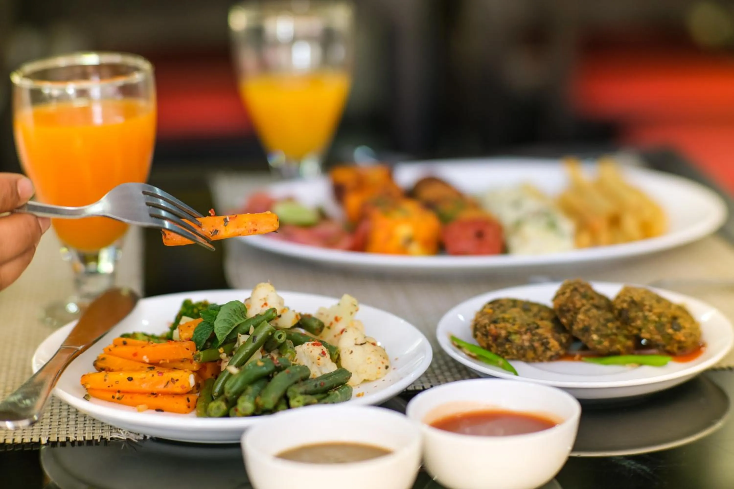 Food and drinks in Hotel Bob's N Barley Luxury Room Best Hotel in McLeod Ganj